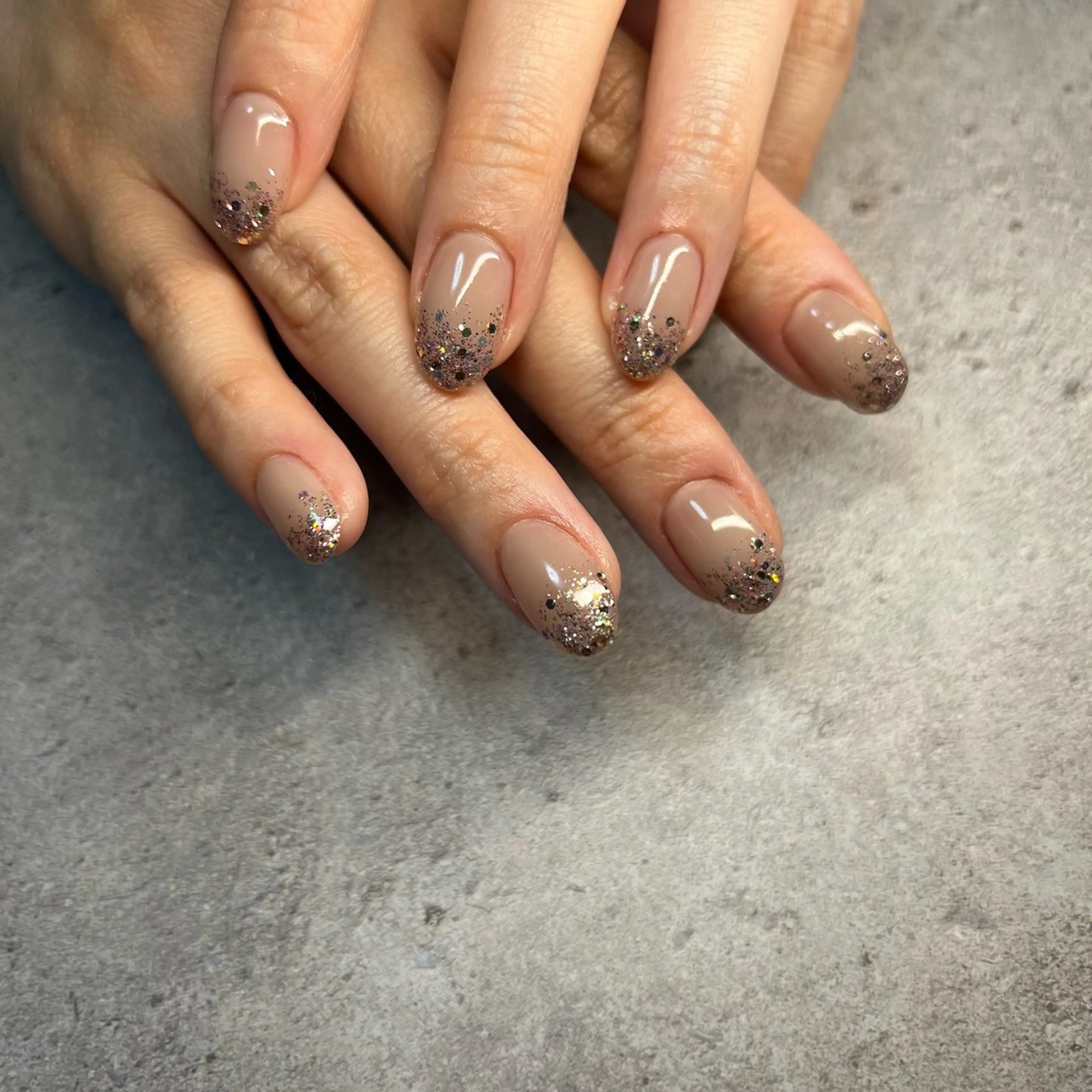 ネイル グラデーション ラメ(グリッター) ラメグラデーション ピンク シンプルネイル ハンドネイル Lumiere _rikaのネイルデザイン