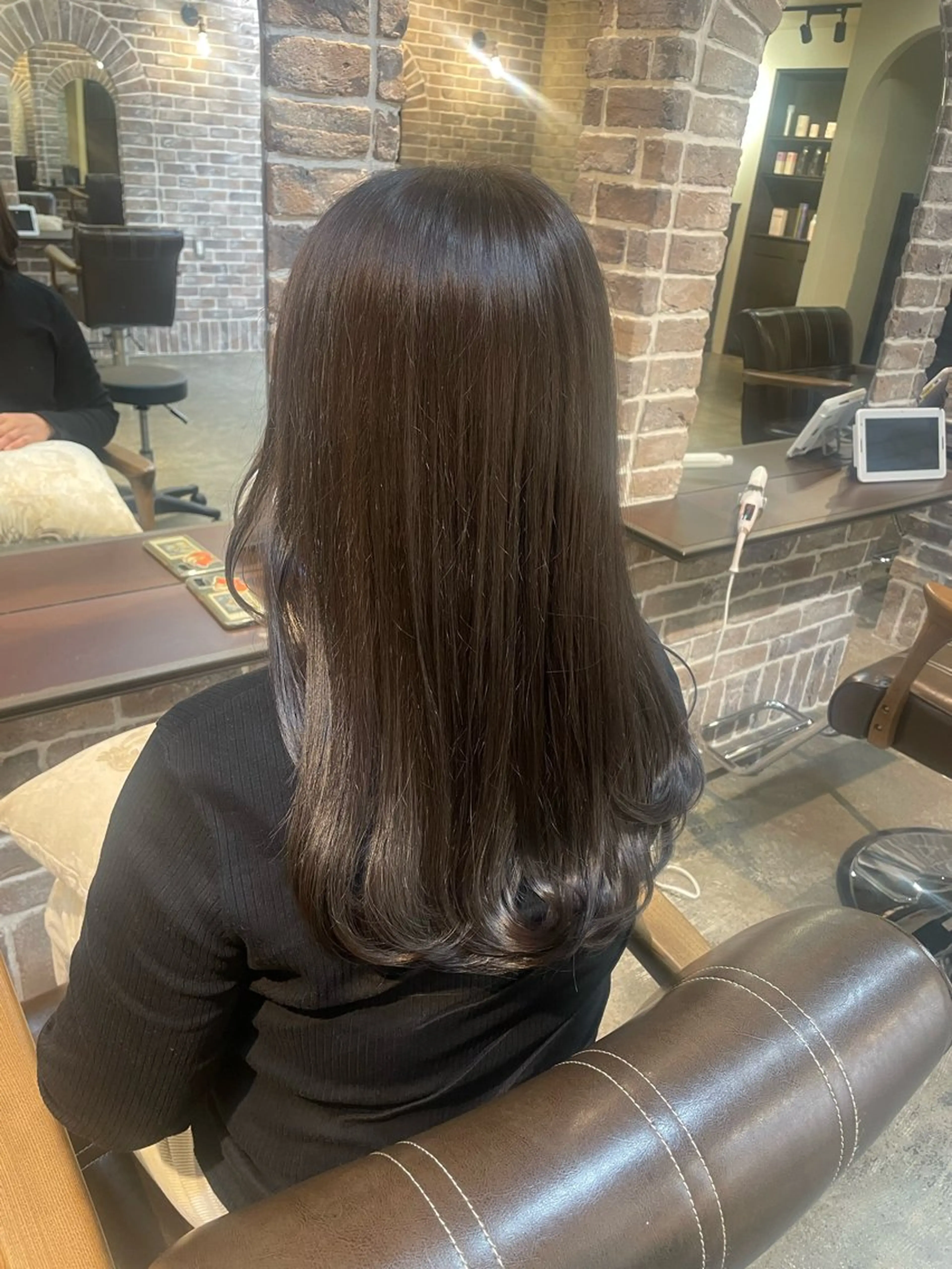 ロング カラー ブラウンカラー チョコレートブラウン ACROあべの店所属・艶カラー/インナー /グラデ/大西小百合のヘアスタイル