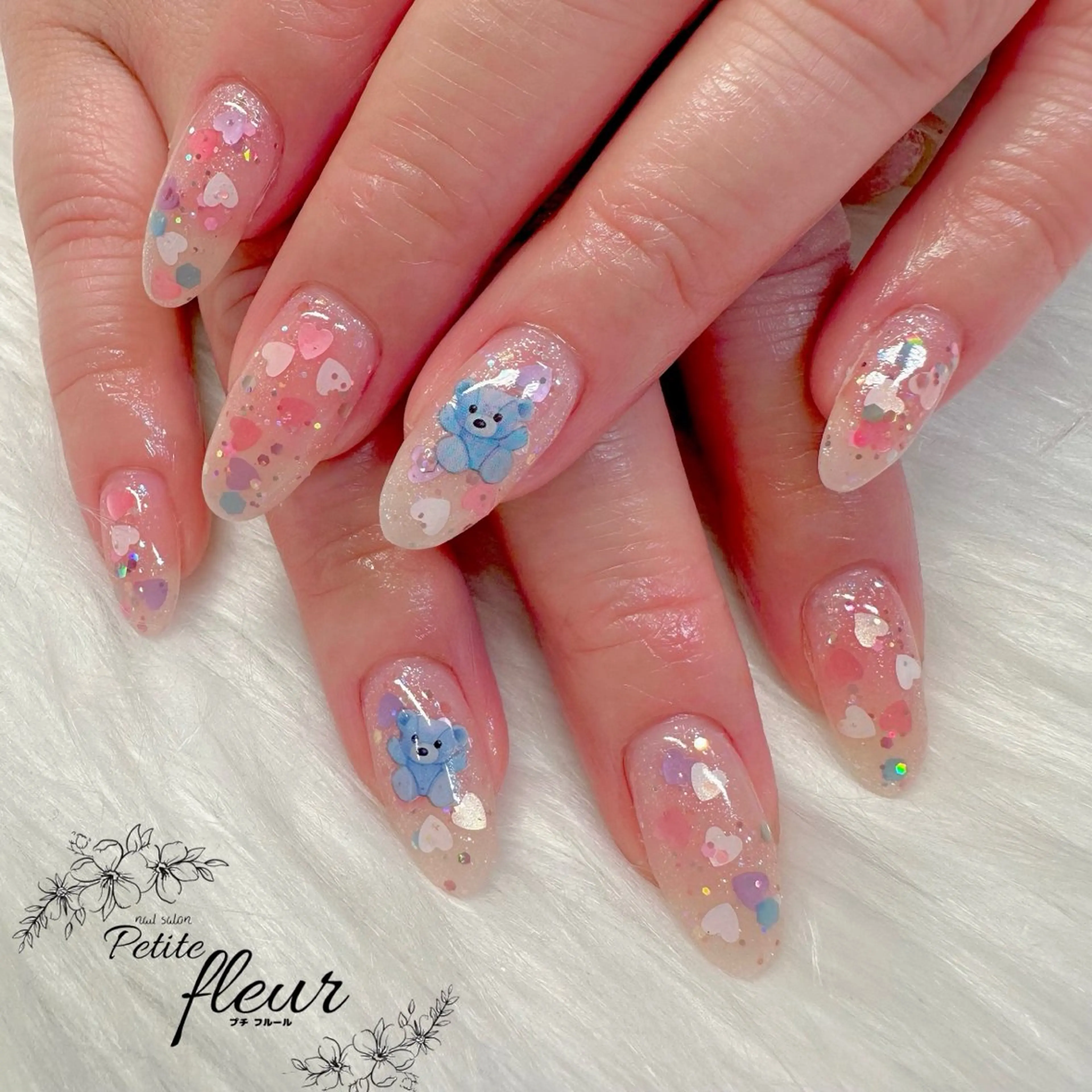 ネイル クリアネイル ハート ホログラムネイル キラキラネイル ❁⃘*。Petite fleur❁⃘*りさのネイルデザイン