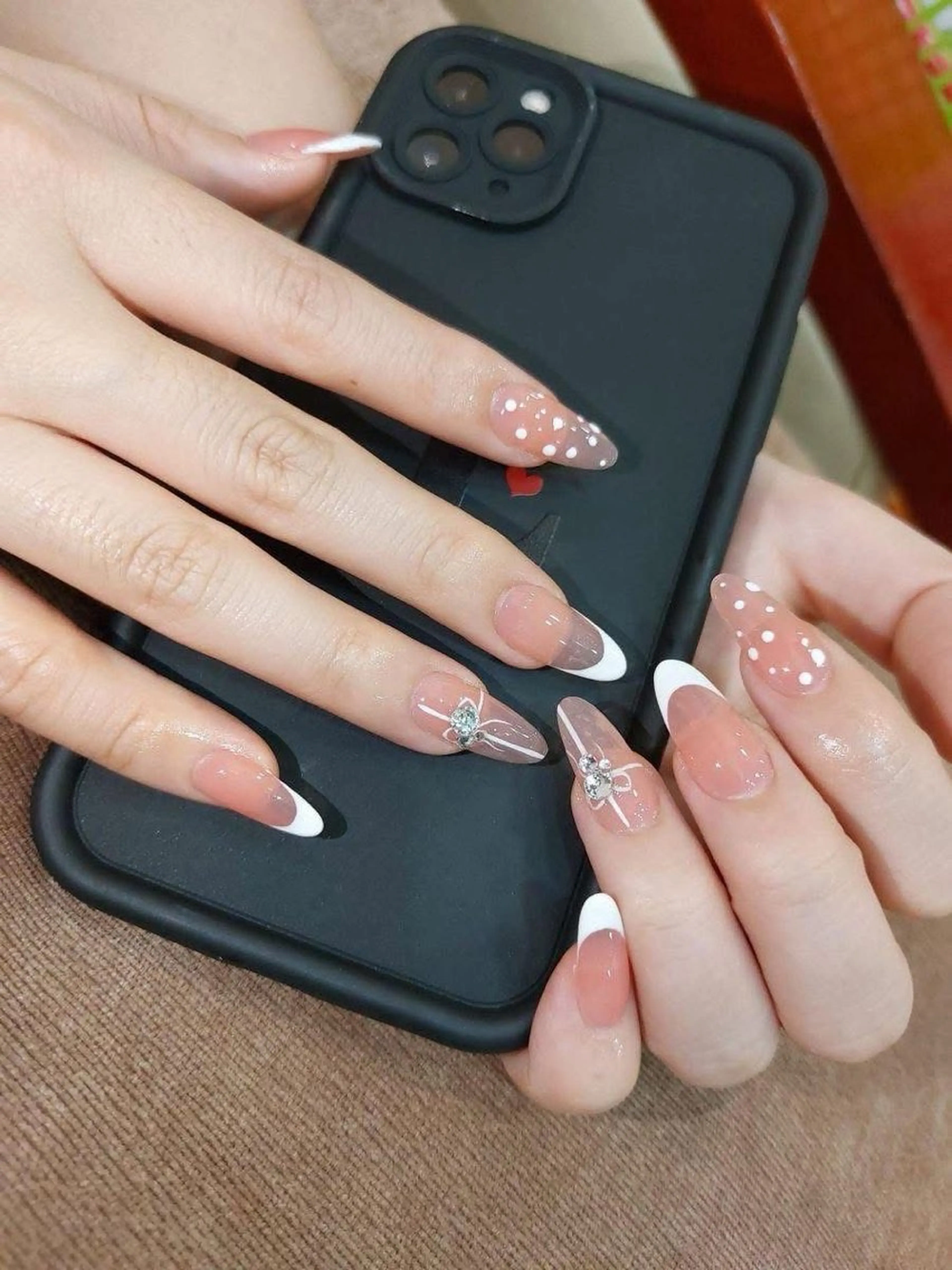 ネイル ハンドネイル Minette nailHuongのネイルデザイン