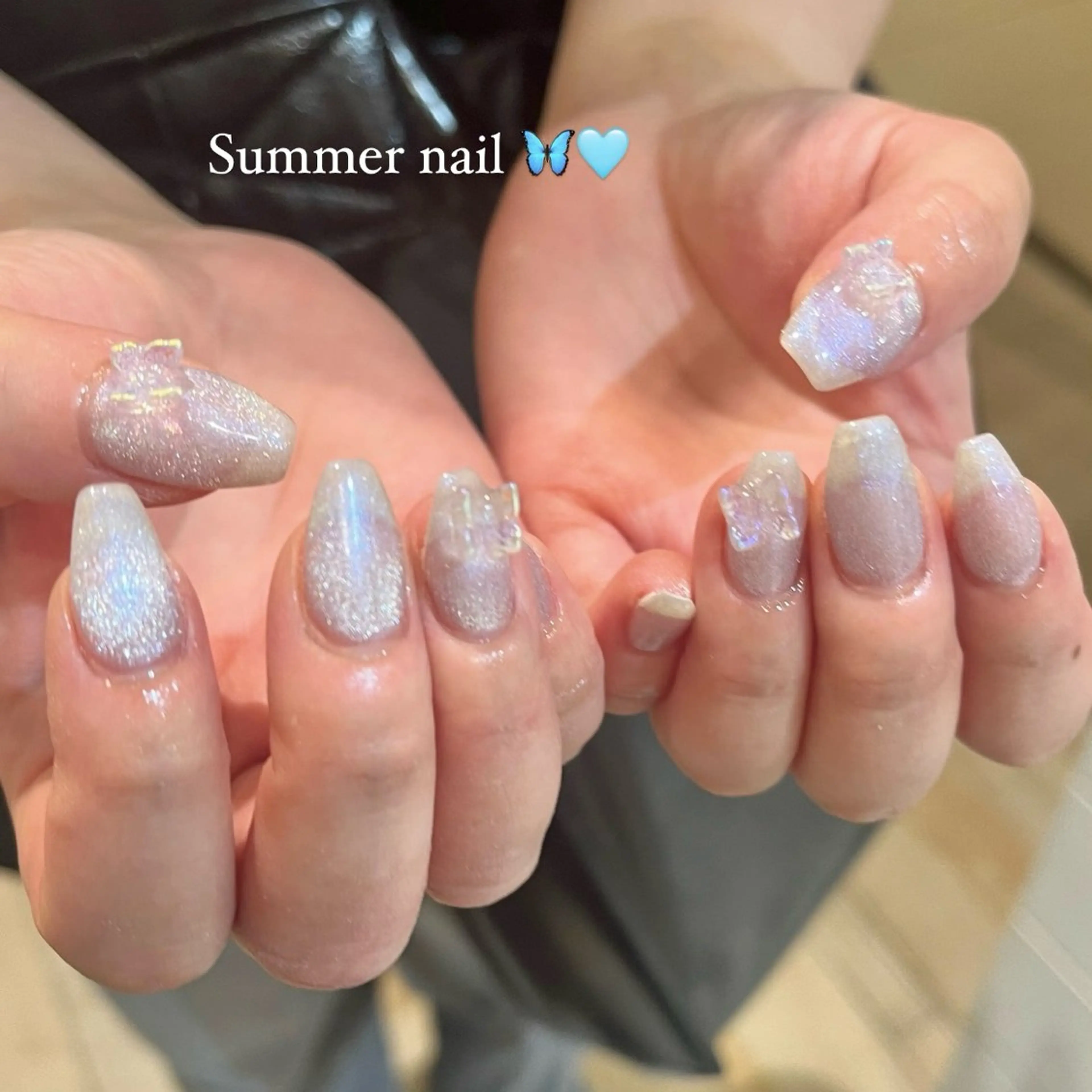 ネイル 水色 マグネットネイル 夏ネイル ハンドネイル Momone /渋谷/パラジェルのネイルデザイン