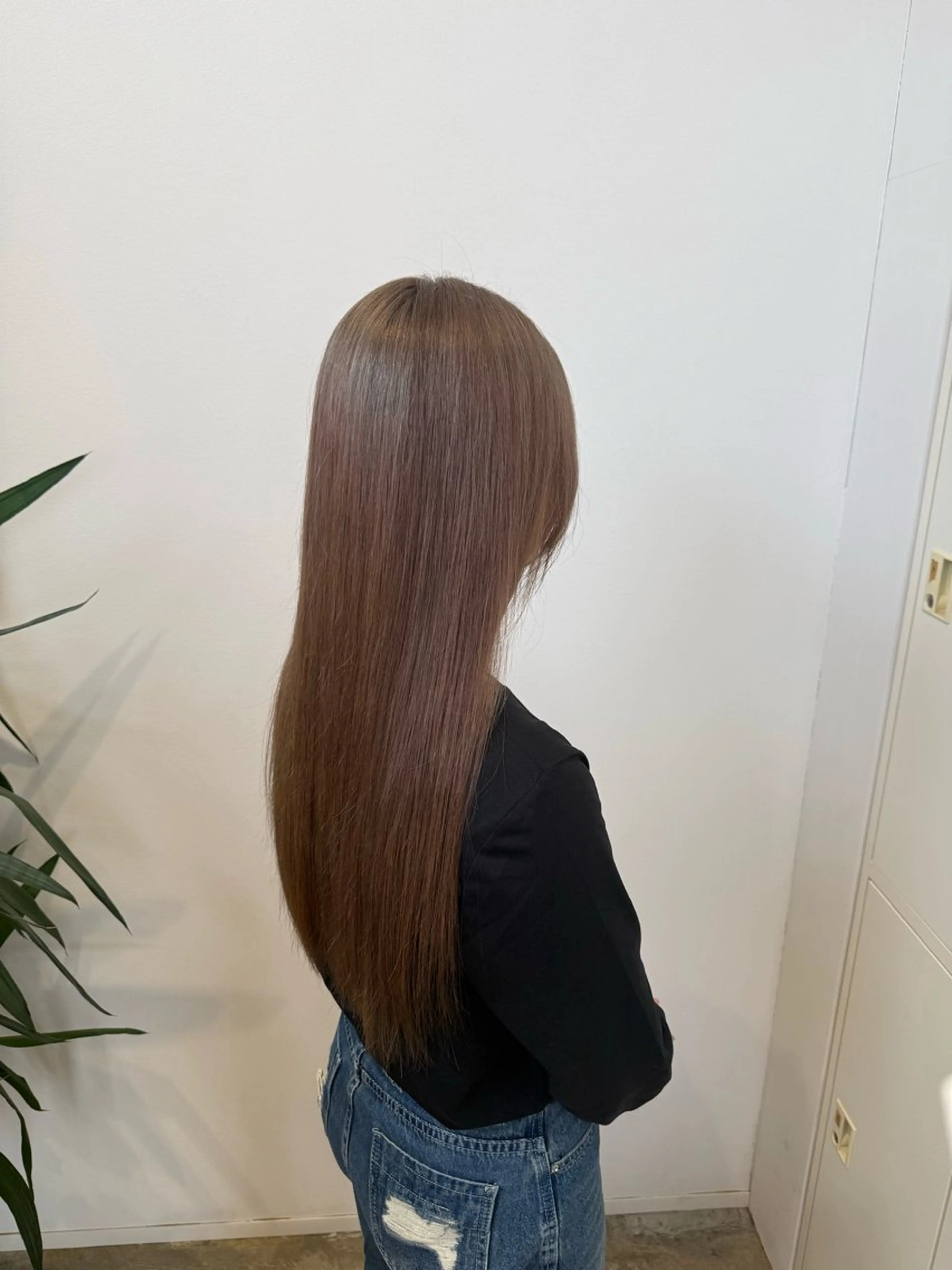 ロング カラー カット ヘアカラー 吉川 莉央のヘアスタイル