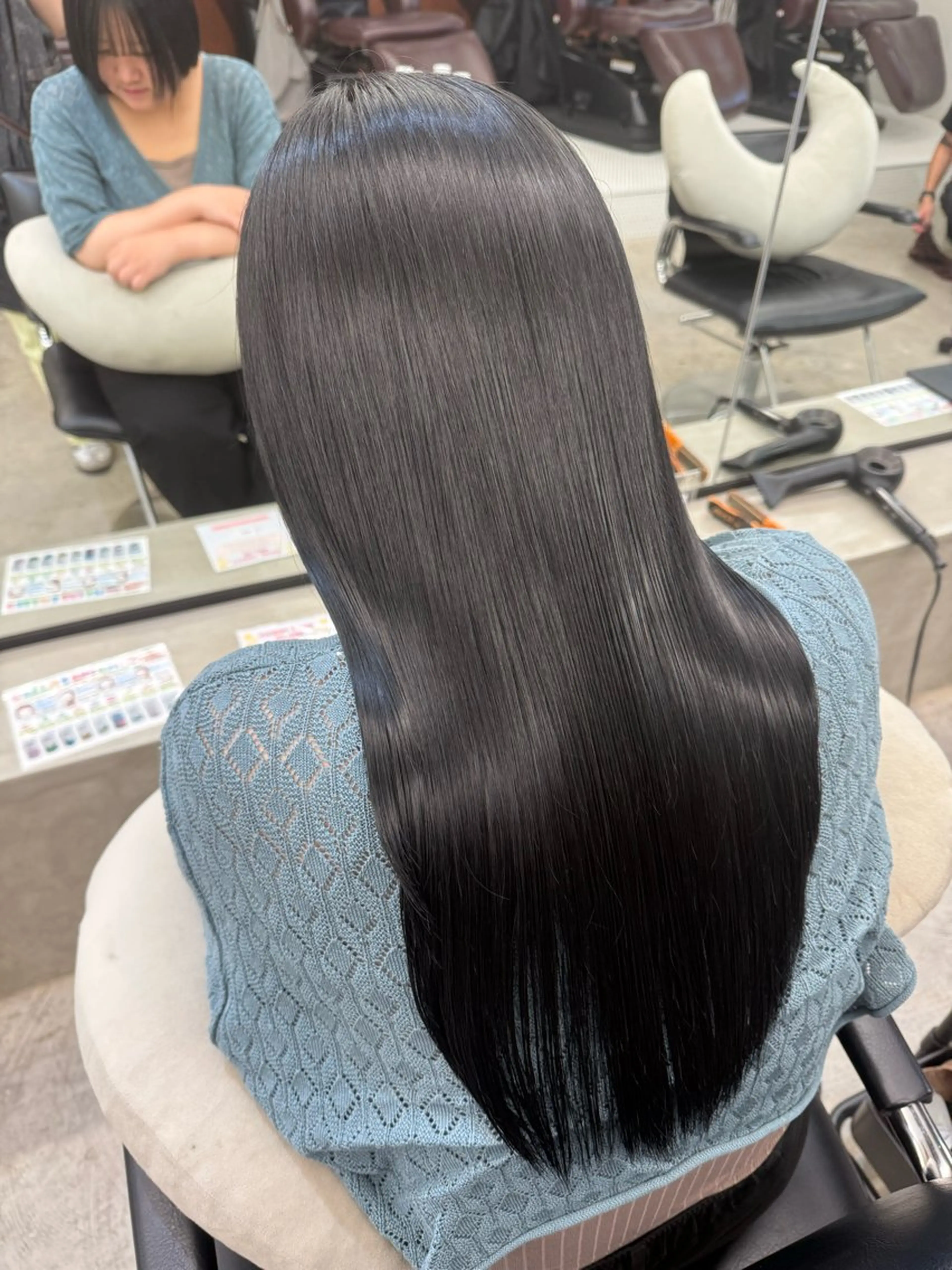 ロング ヘアカラー トリートメント 🎀うる艶モテ髪🎀 透明感/ユナのヘアスタイル