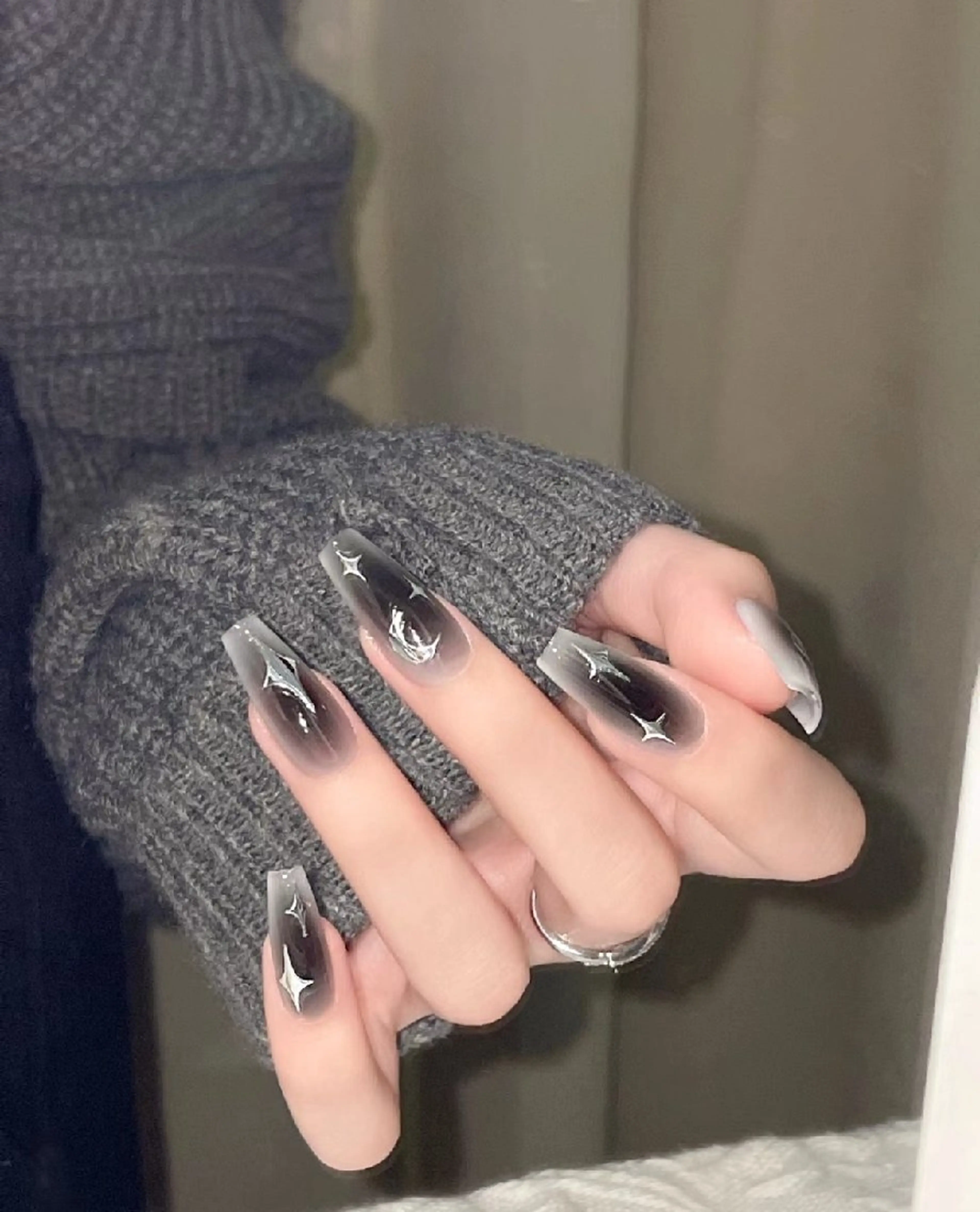 ネイル 清水 美佳のネイルデザイン