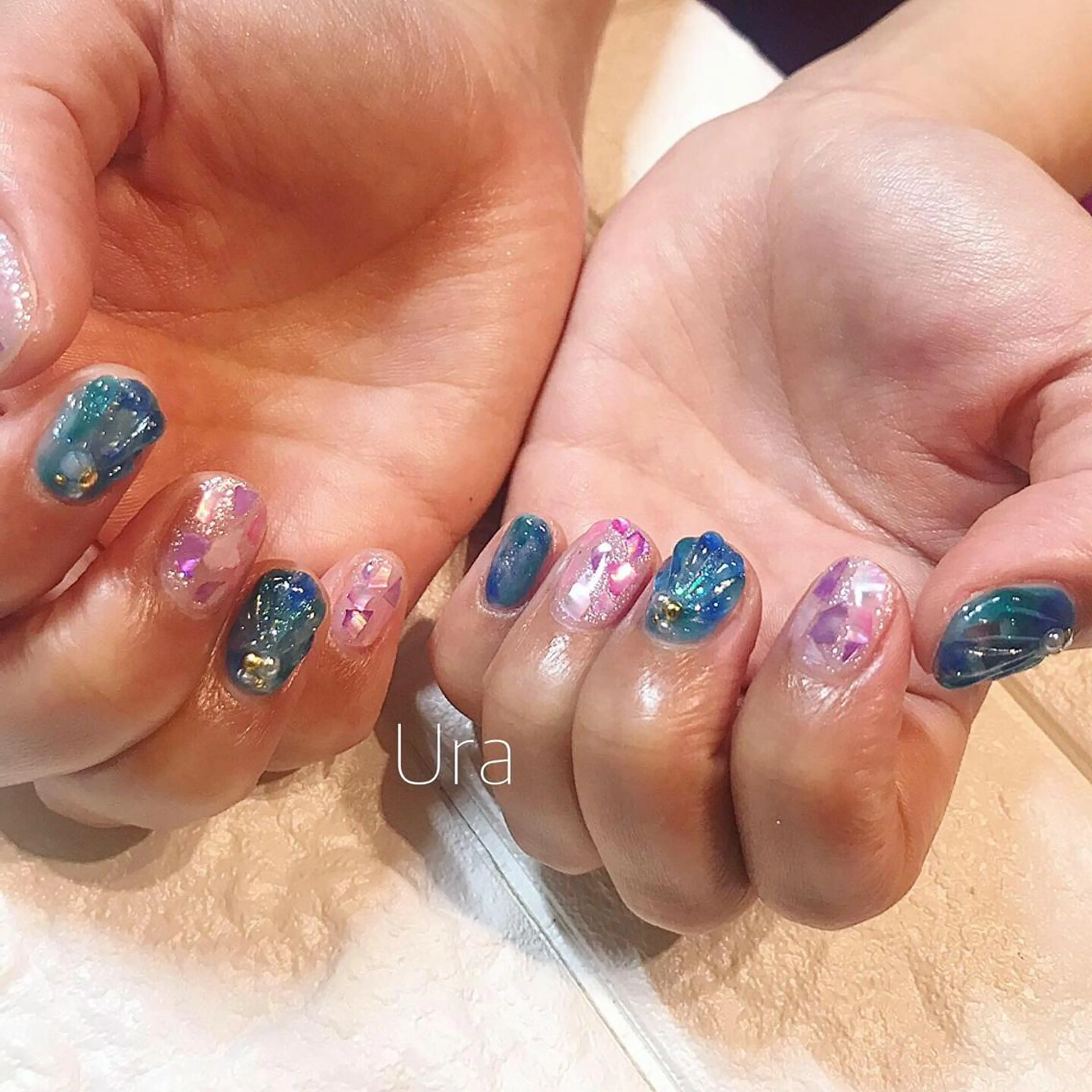ネイル UrakoNail 《nail》のネイルデザイン