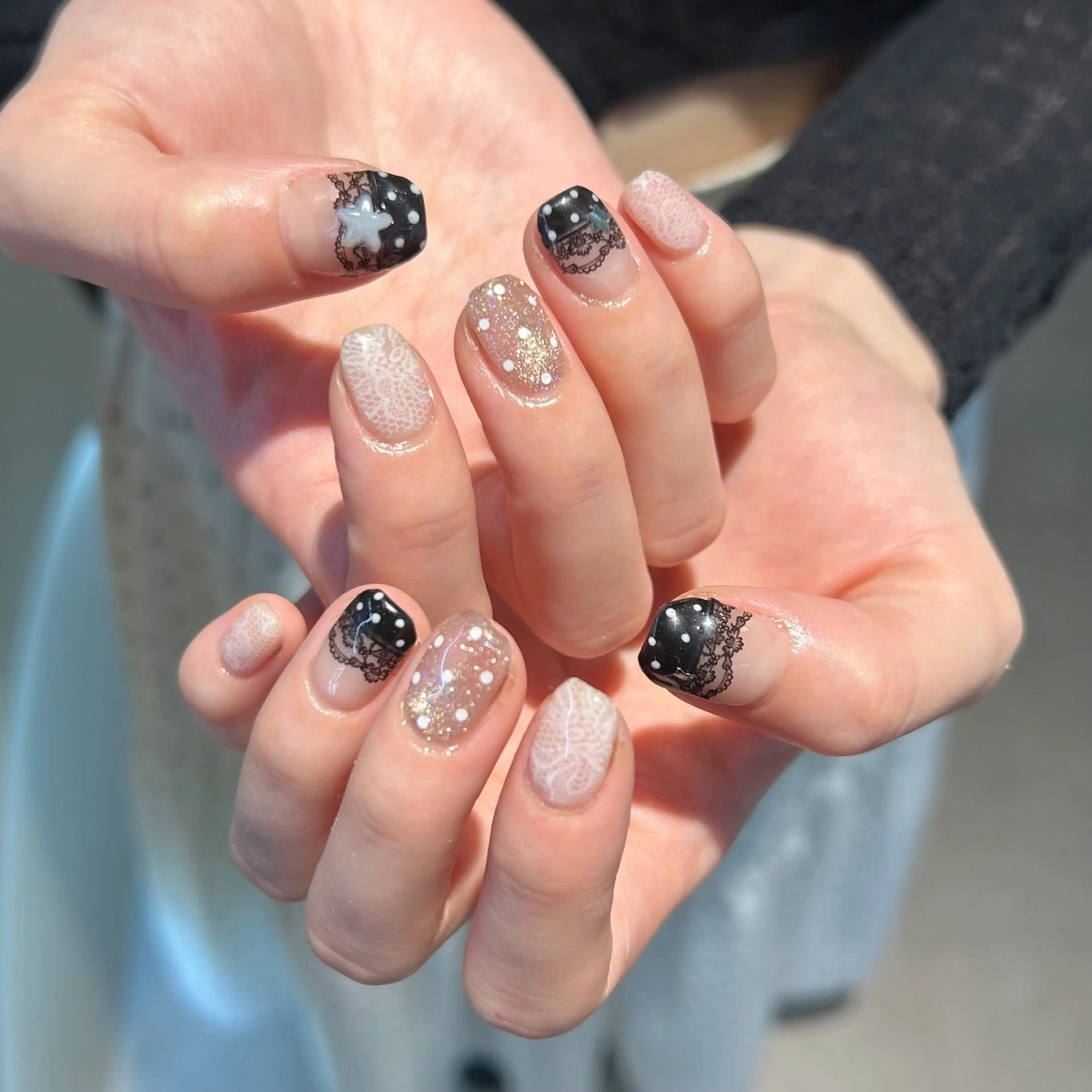 ネイル ドット レース minori 🌿のネイルデザイン