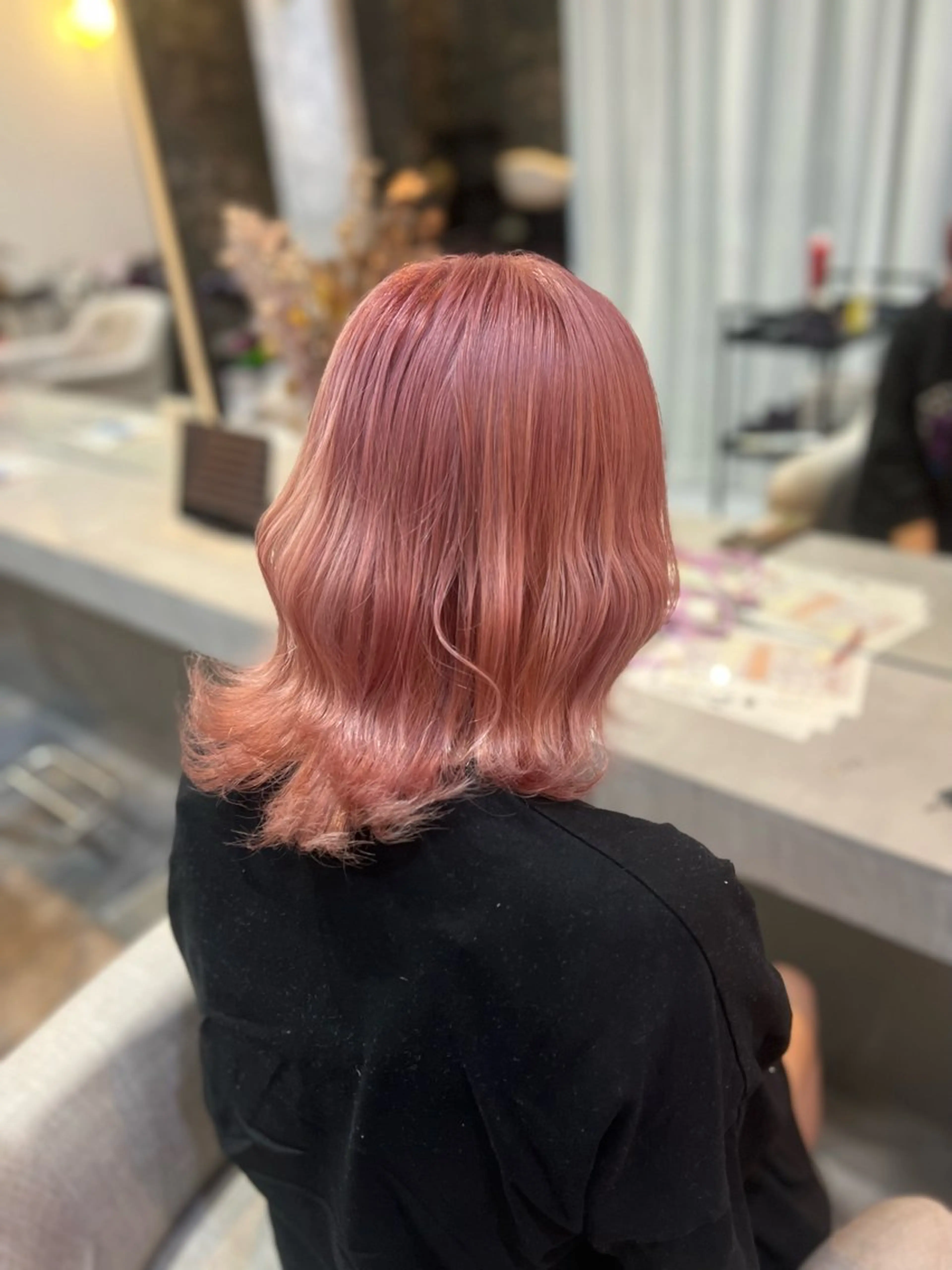 ミディアム 💓Yuri💓 ハイトーン/デザインのヘアスタイル