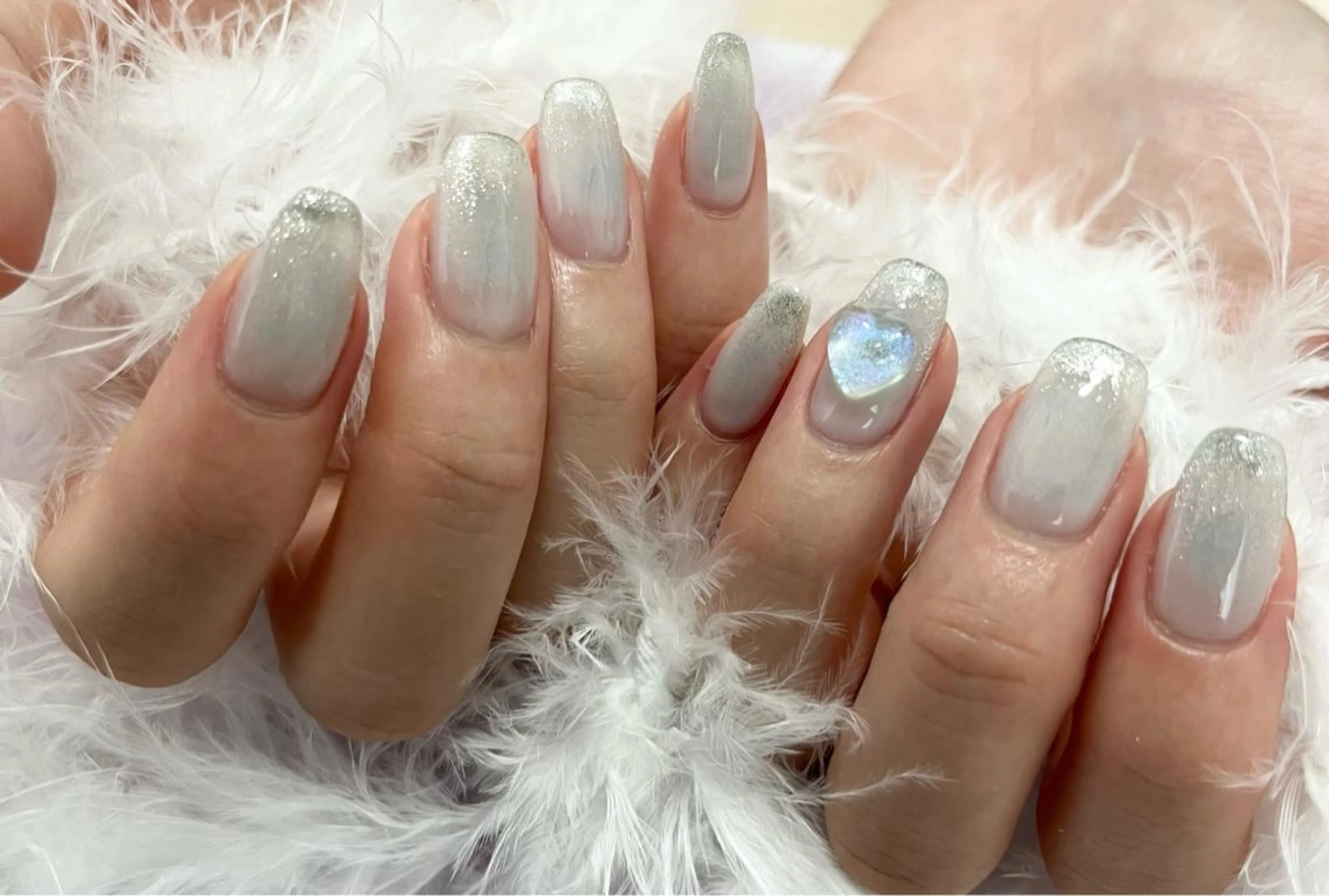 ネイル チークネイル マグネットネイル わたなべ さやかのネイルデザイン