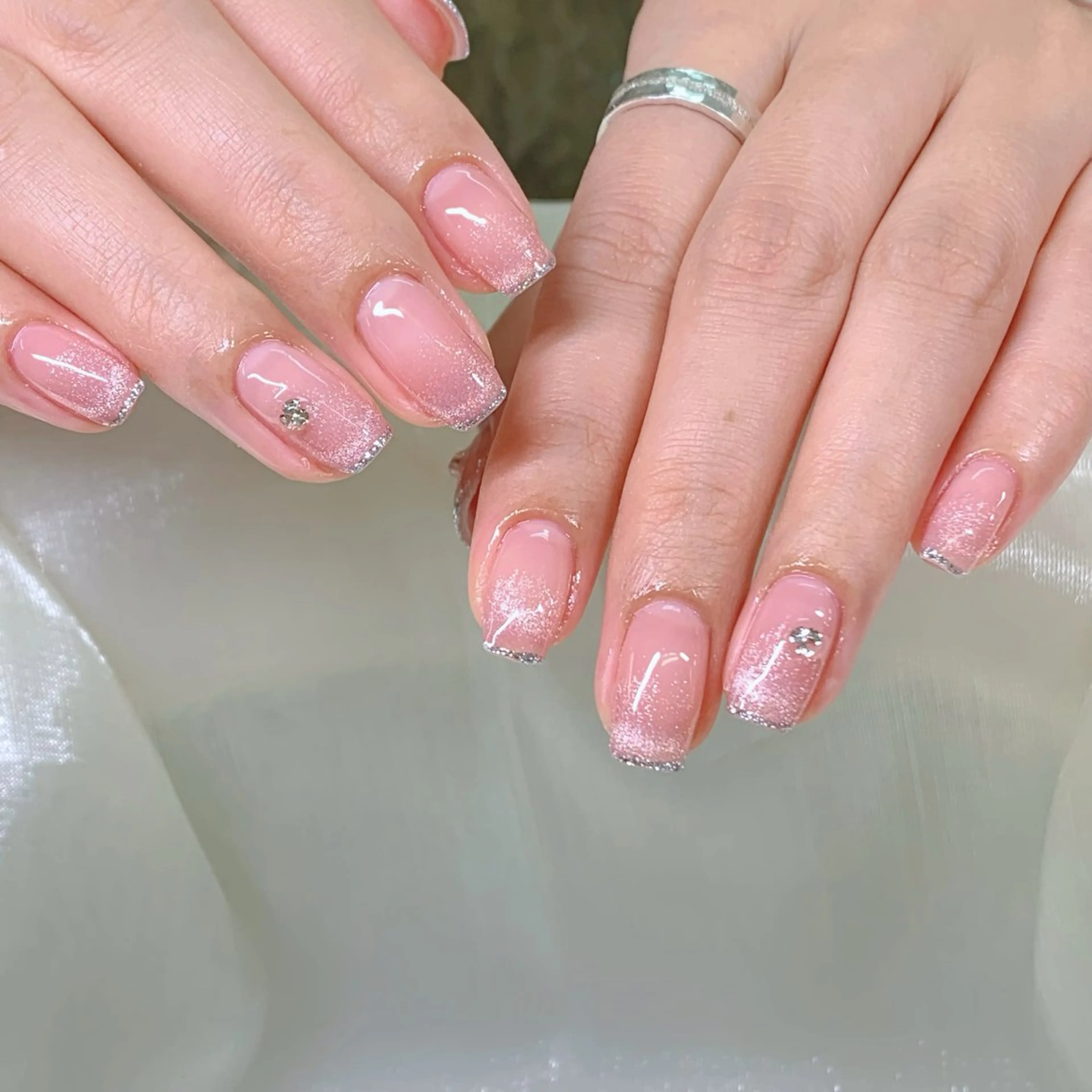 ネイル Rネイルサロン市川店 研修のネイルデザイン