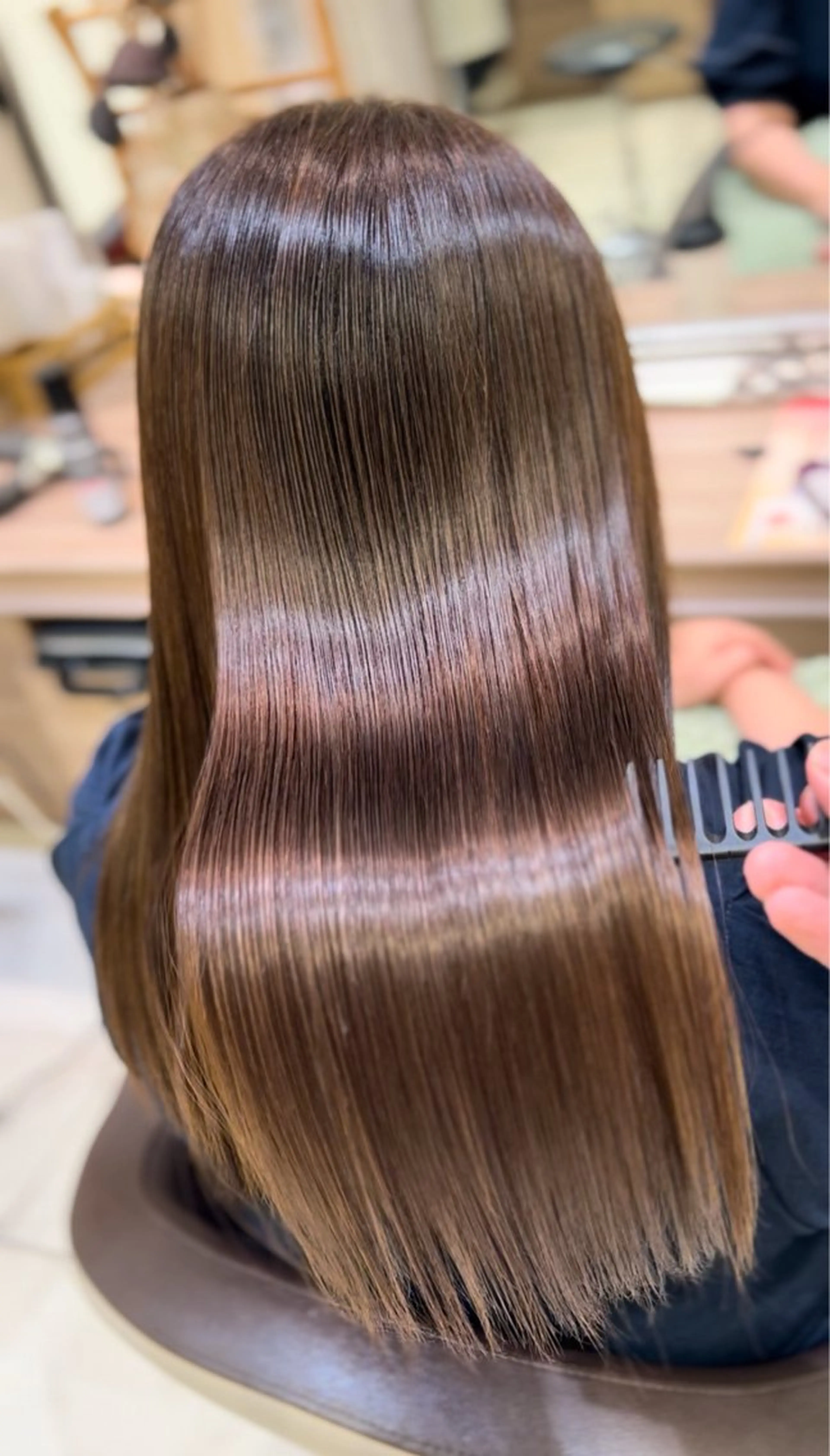 セミロング 髪質改善 縮毛矯正 ヘアカラー Ash 戸田公園店のヘアスタイル