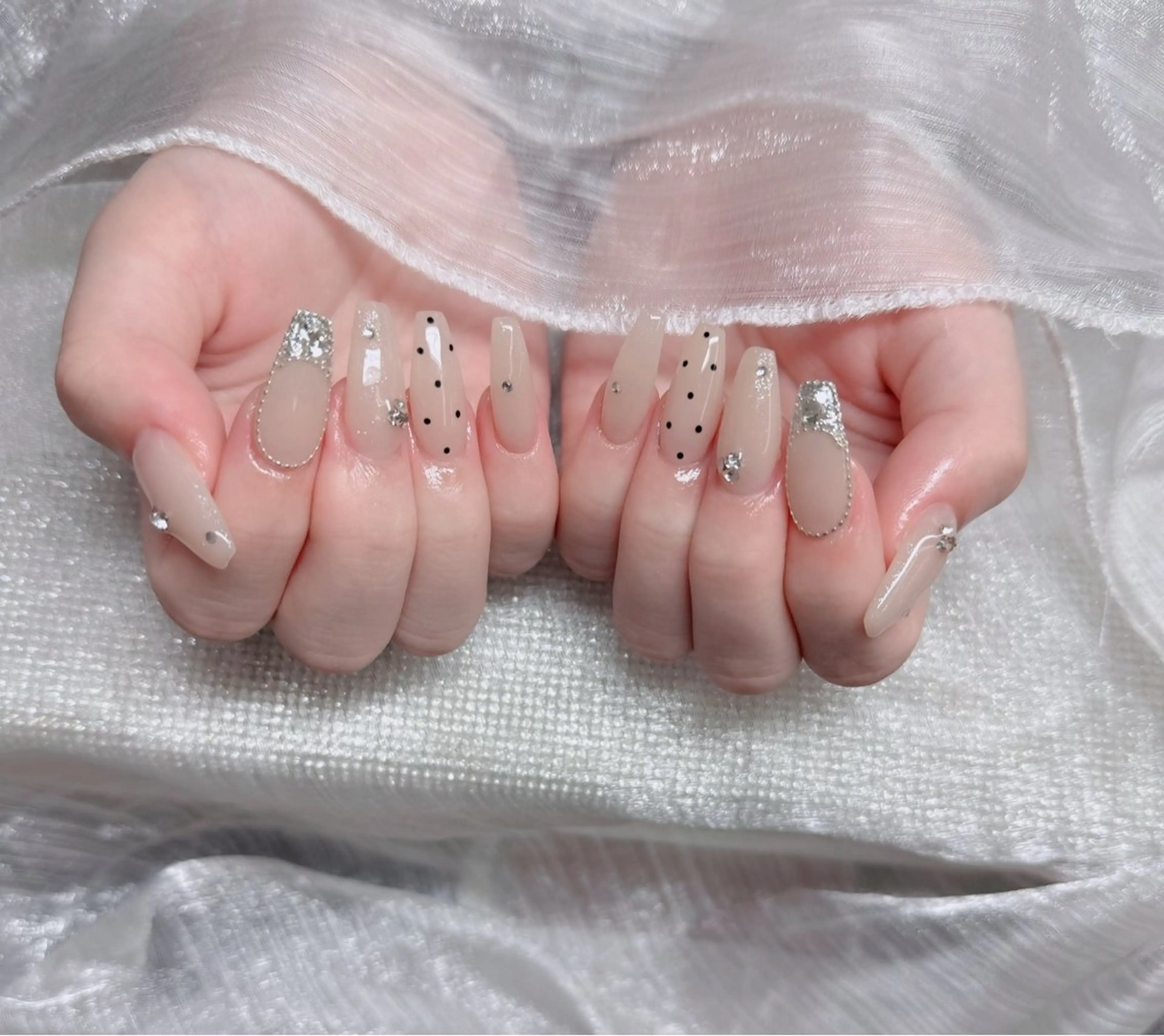 ネイル フレンチネイル ジェルネイル ガラスフレンチ ハロウィン ハート ハンドネイル H.baby Nail Salonのネイルデザイン