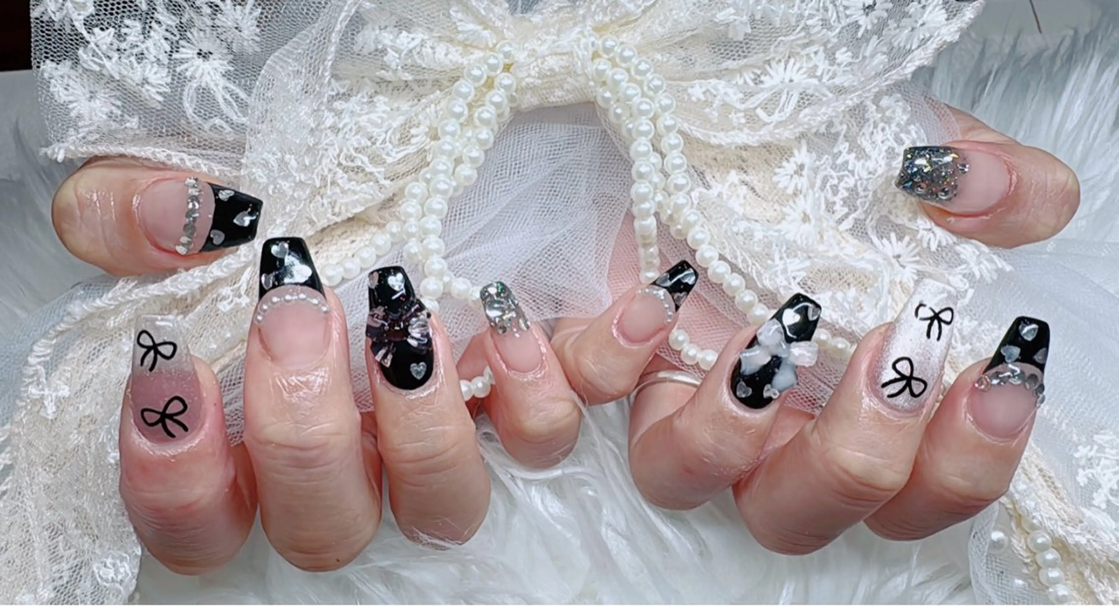 ネイル ハンドネイル ハンドケア Moon Nail ナナのネイルデザイン