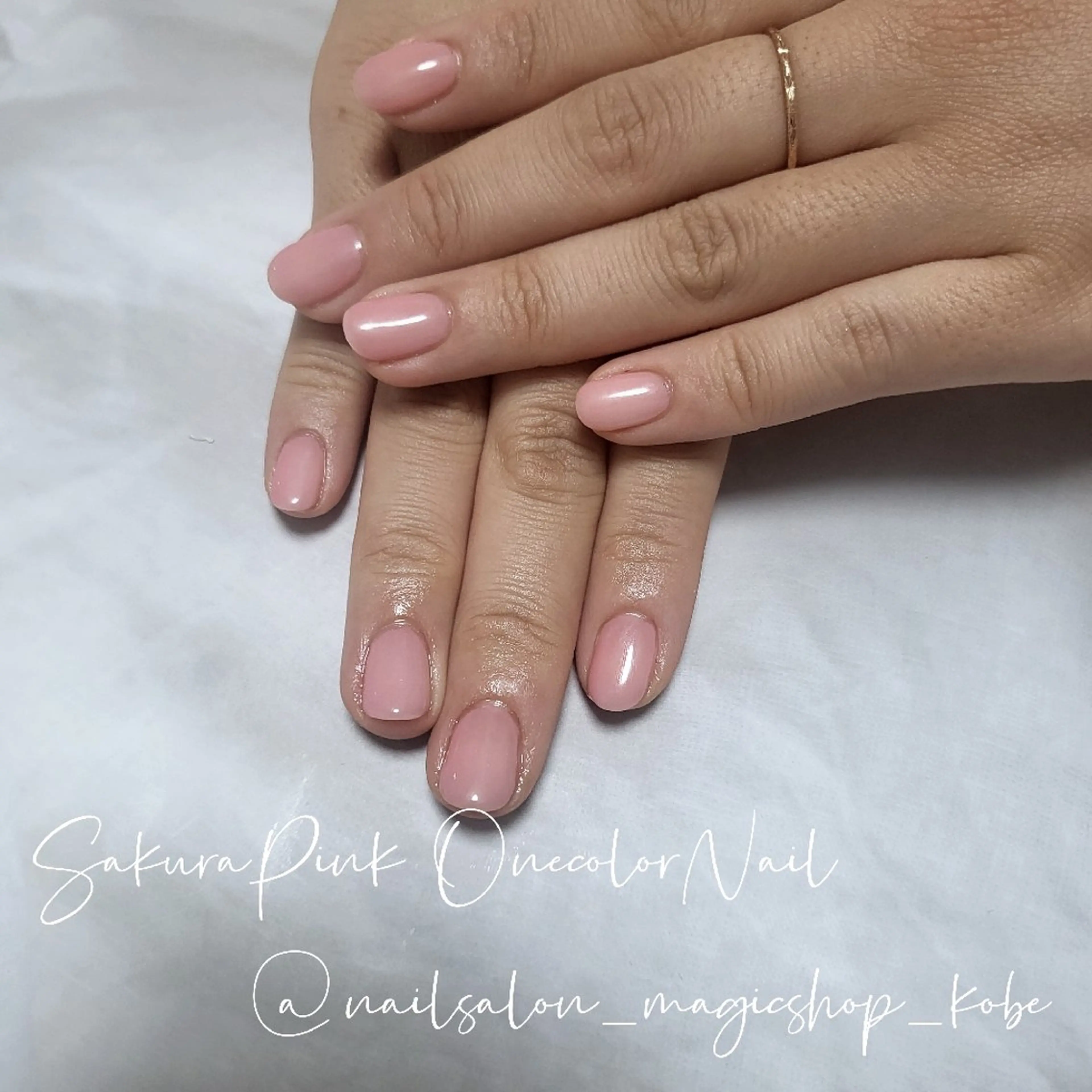 ネイル ジェルネイル オフィスネイル ワンカラーネイル ピンク ソフトジェル ハンドネイル Nailsalon MagicShopのネイルデザイン