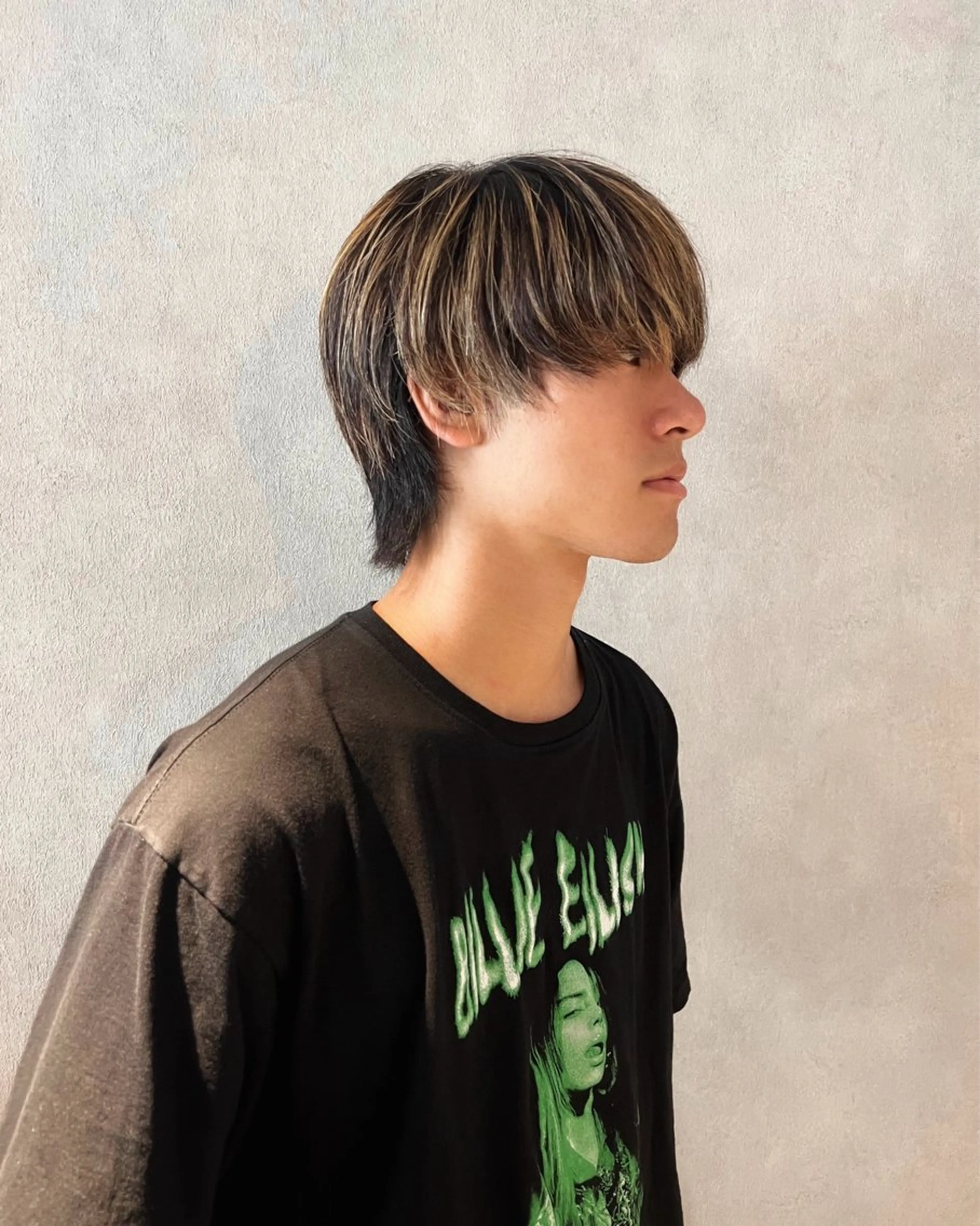 パーマ メンズ マッシュ メンズパーマ メンズショート ツイストスパイラルパーマ 波巻きパーマ 眉カット Qin shaire salon 原宿verno店所属・【センターパート】 ETO／江藤翼の眉毛・アイブロウイメージ