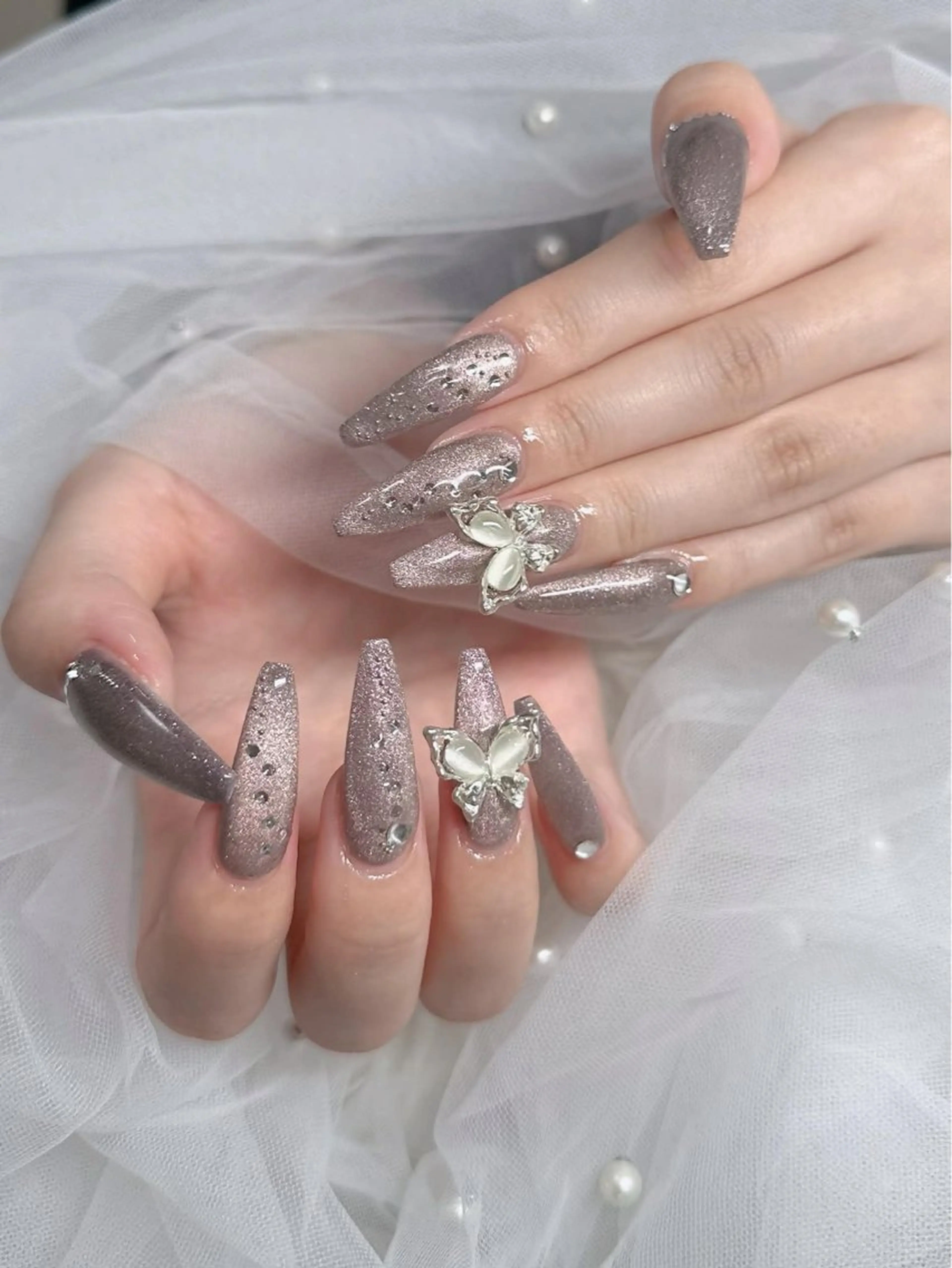 ネイル ボルドー フレンチネイル 氷ネイル・うるうるネイル キラキラネイル 韓国ネイル ハンドネイル H.baby Nail Salonのネイルデザイン