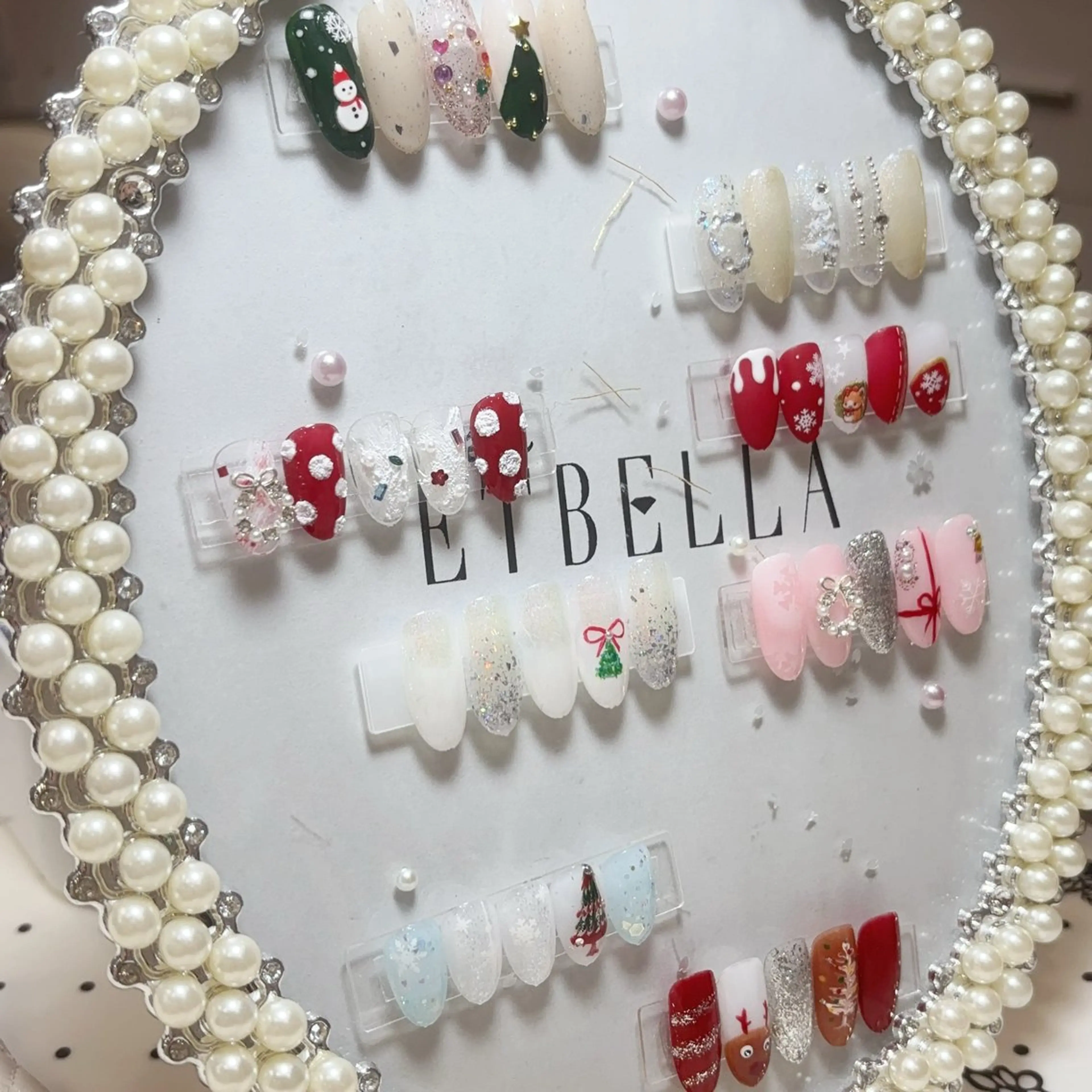 ネイル 冬ネイル クリスマス Riona 🌸上野のネイルデザイン