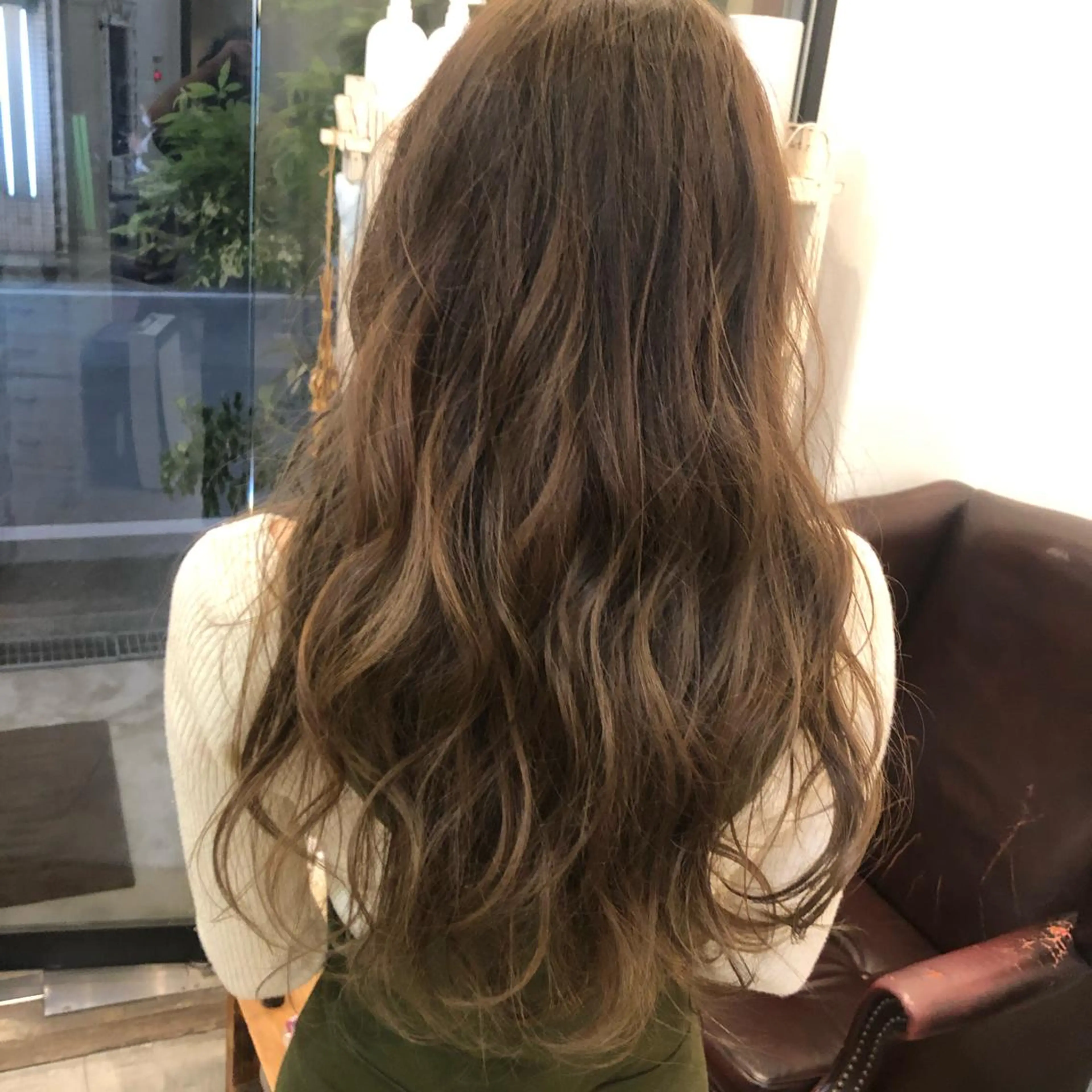 ロング カラー 畠山 渚のヘアスタイル