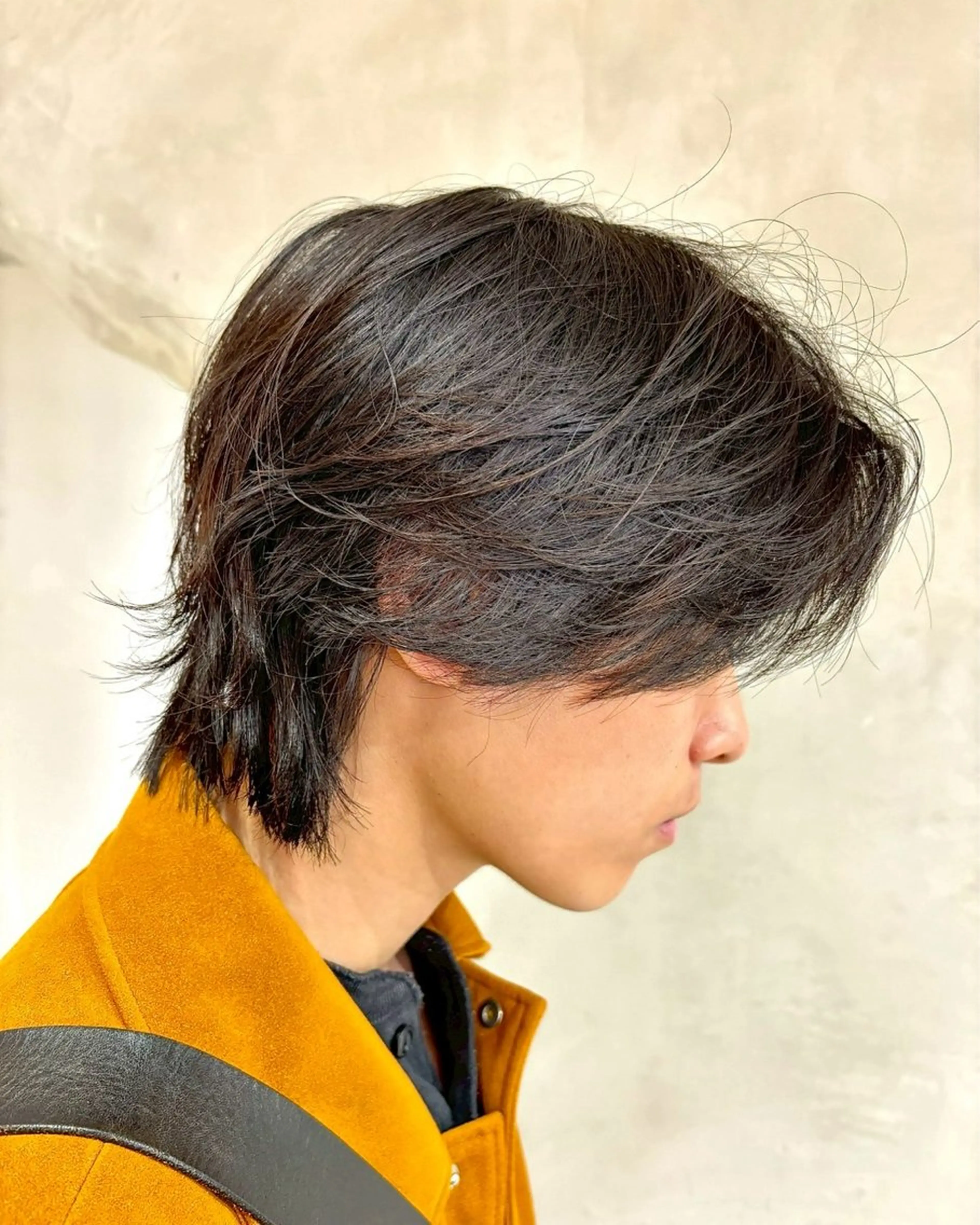メンズ センターパート メンズウルフカット ウルフカット 三浦 れいやのヘアスタイル