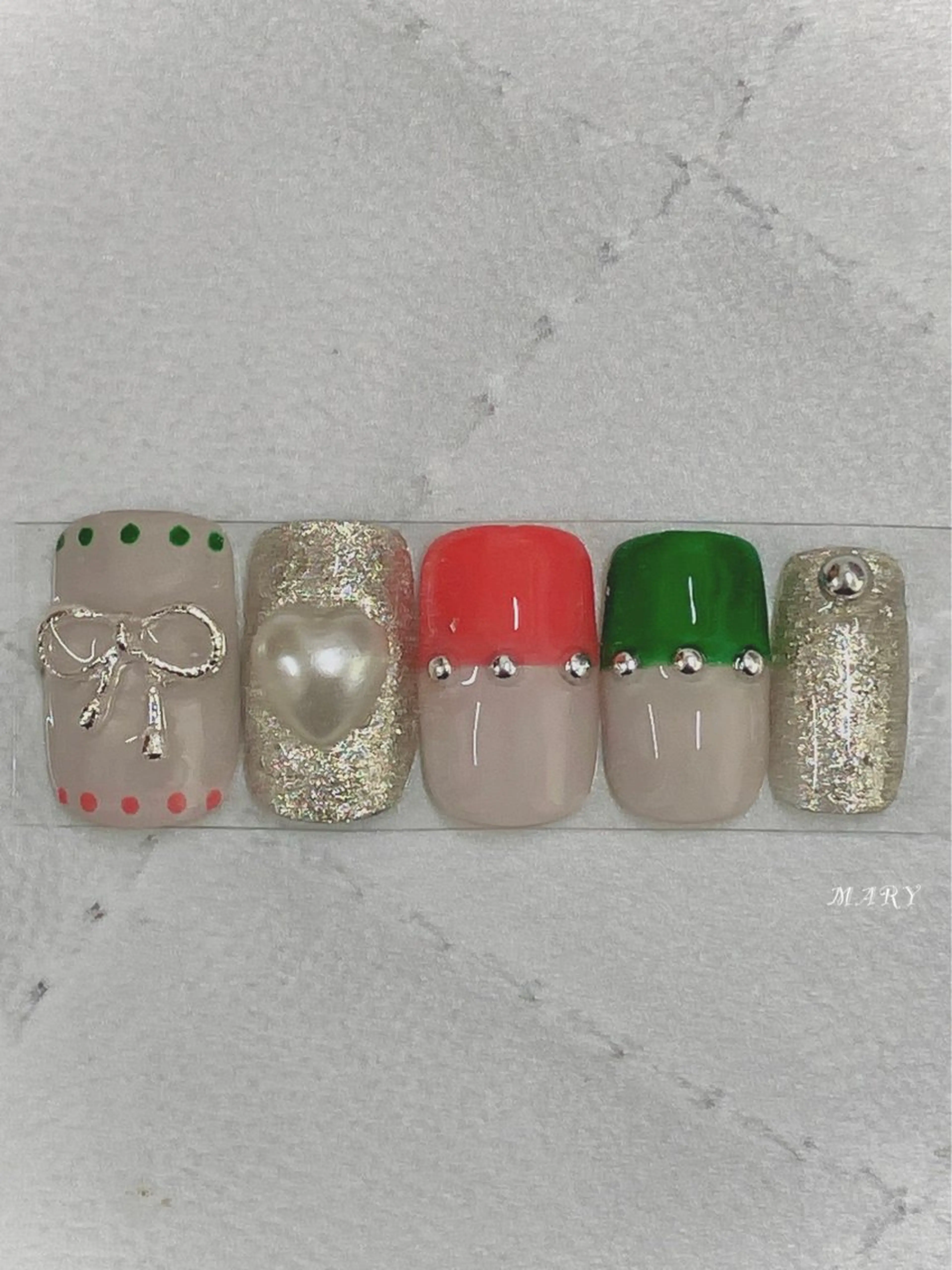 ネイル フレンチネイル ハート リボン シルバー ハンドネイル Mary nail .narumiのネイルデザイン
