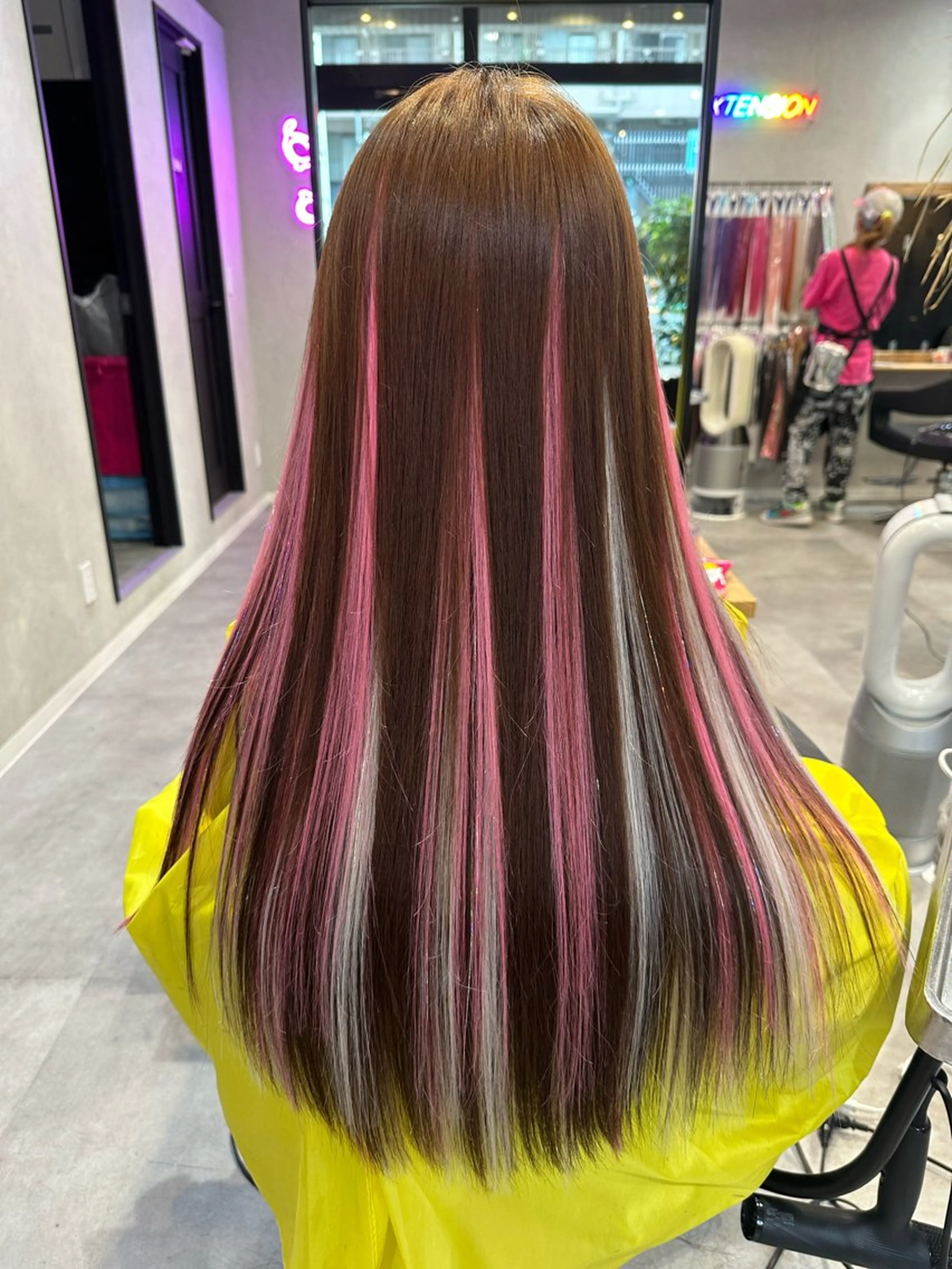 🌟ミニモ初🌟四つ編み込み原色エクステ67cmつけ放題【スーパーロング50本】の写真