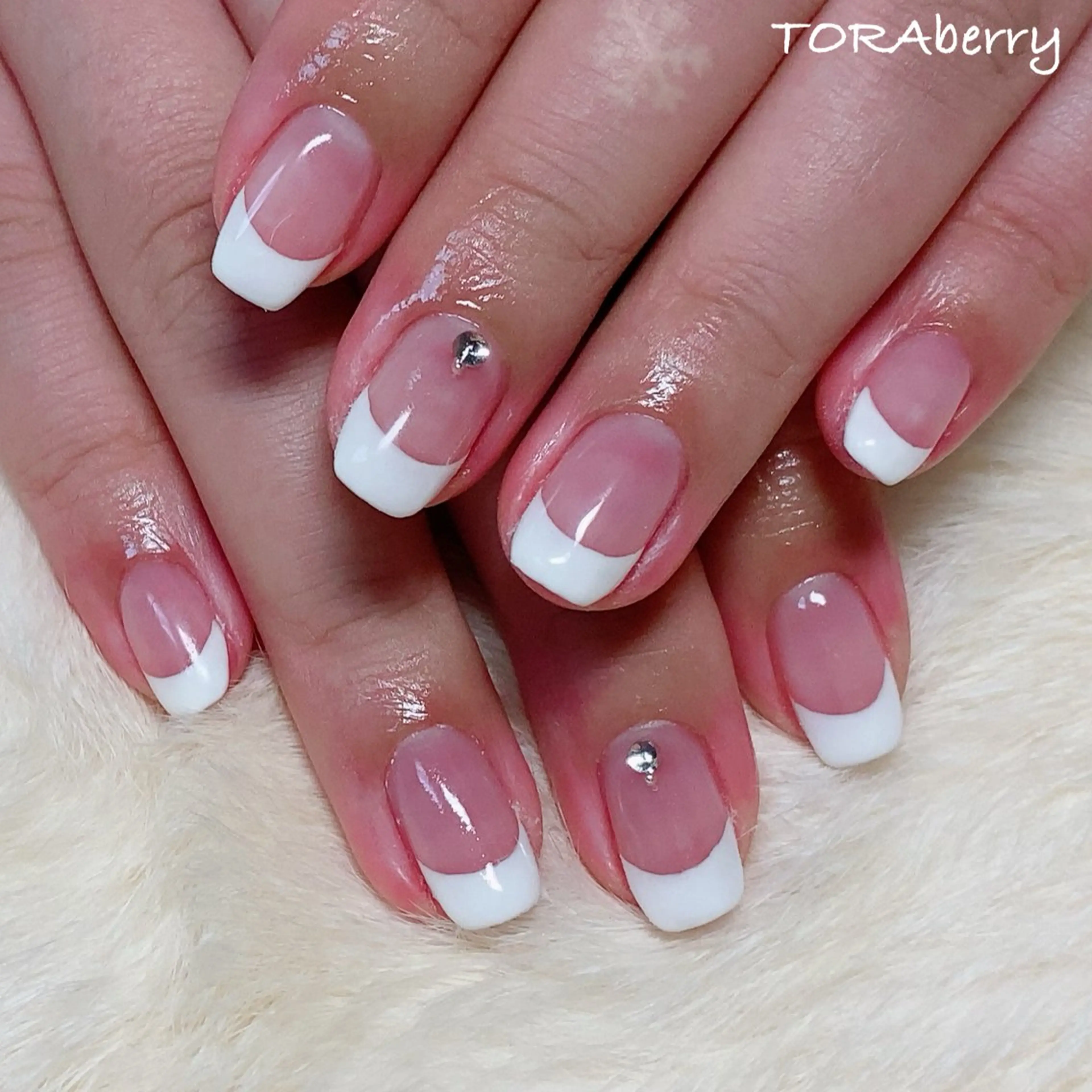 ネイル ハンドネイル ネイリスト なつみのネイルデザイン