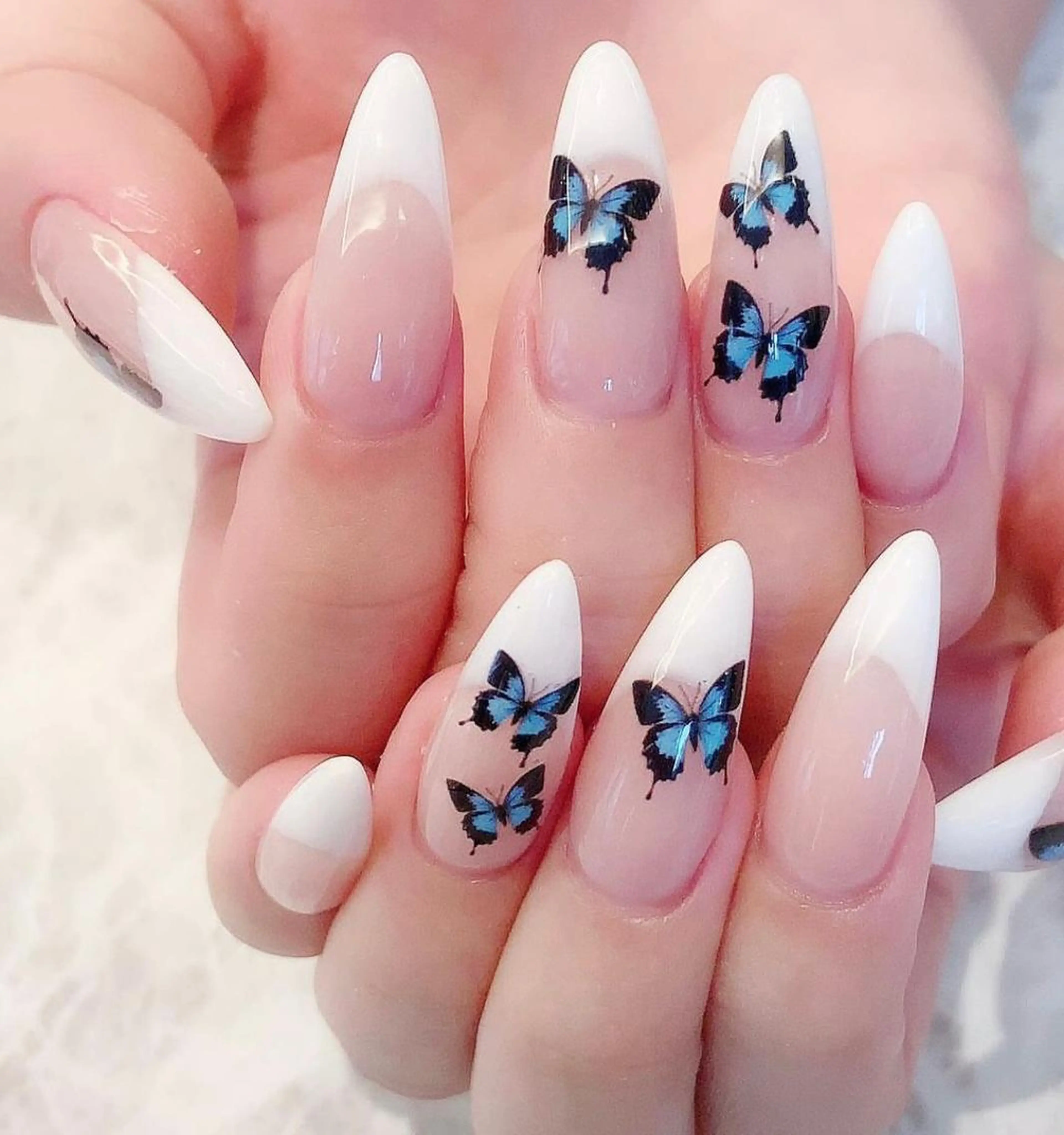 ネイル ハンドネイル VIVIAN リサのネイルデザイン