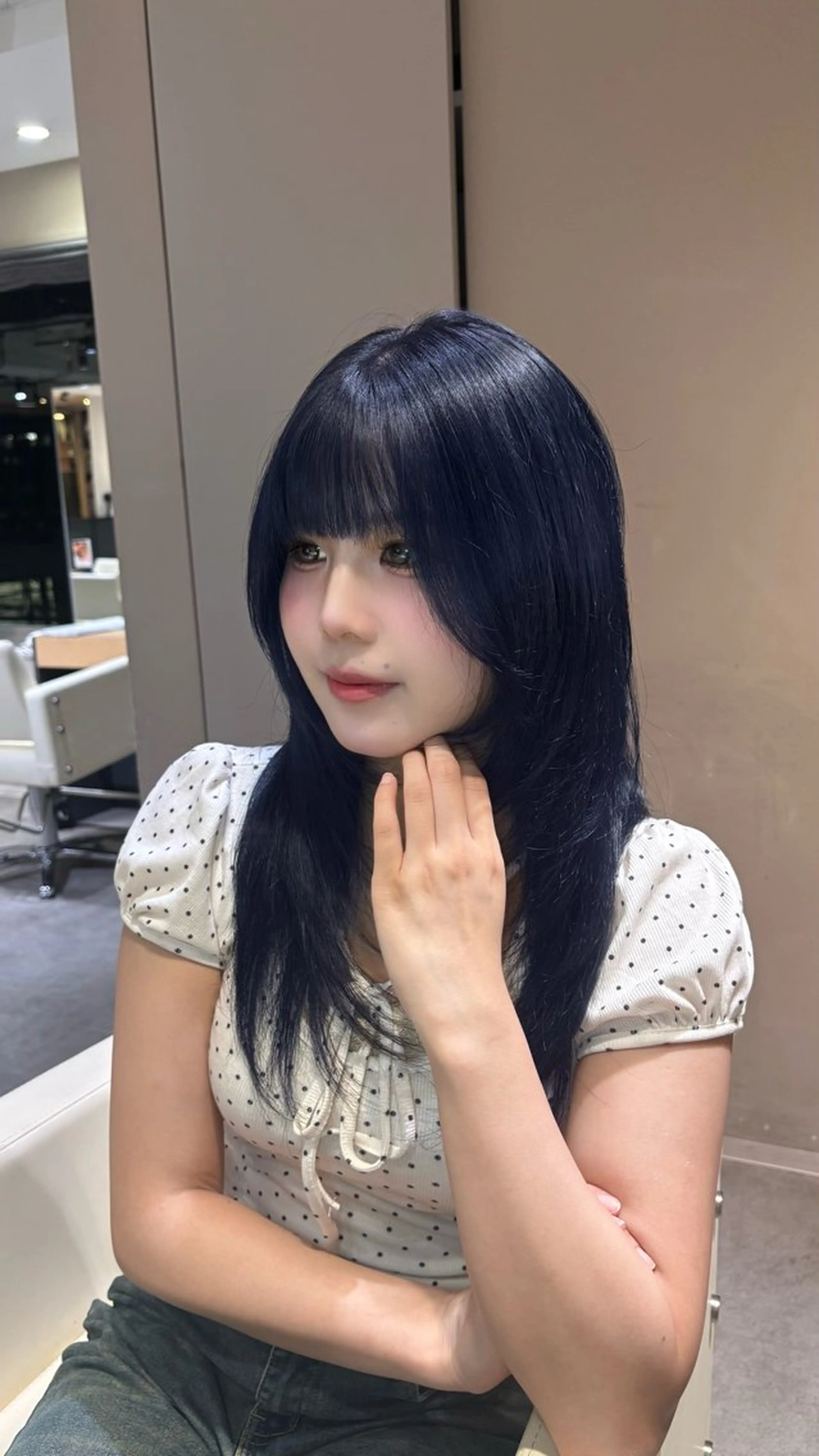 ロング 柿田人和／韓国 ／ワンホンヘアのヘアスタイル