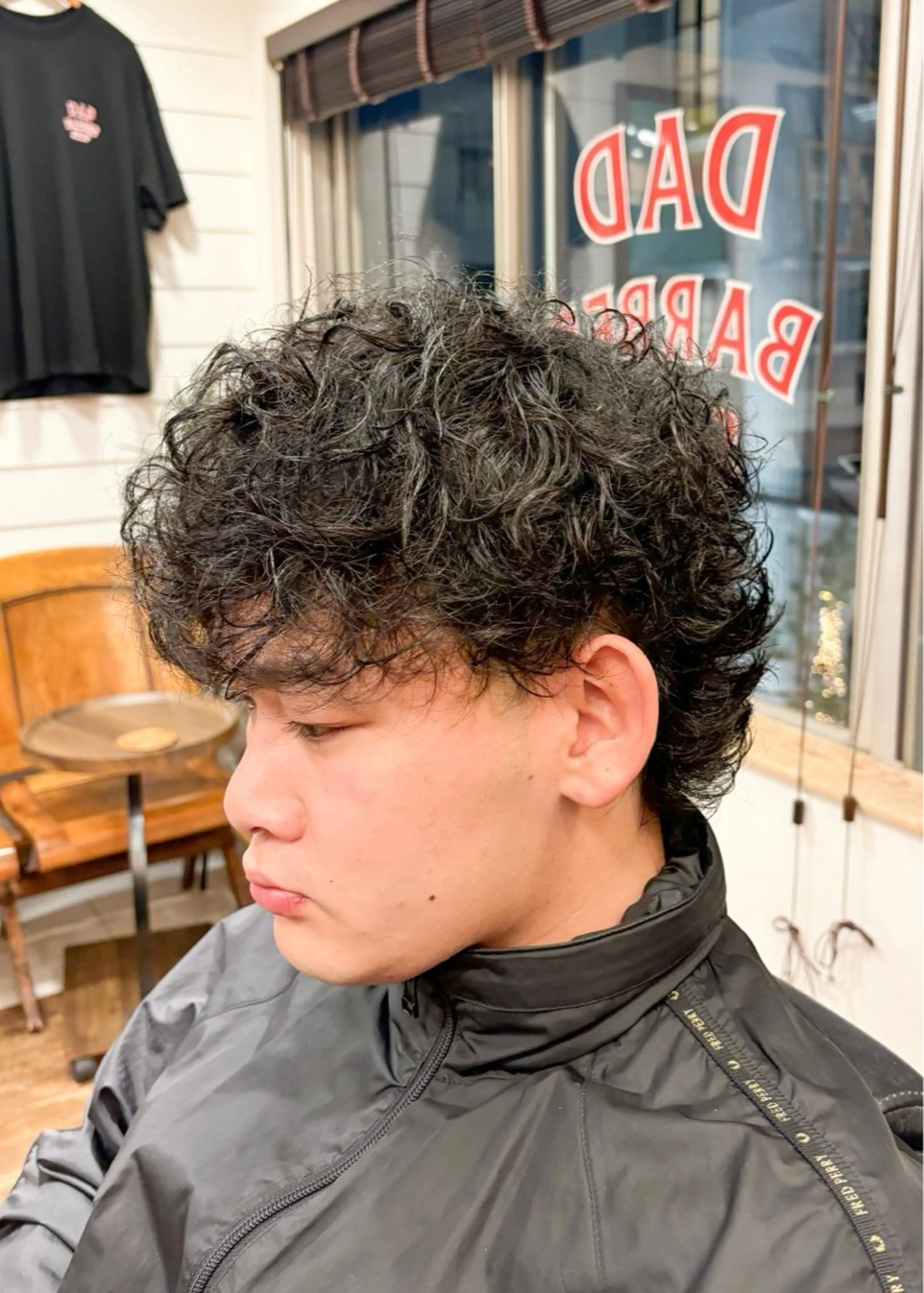 ショート パーマ メンズ メンズパーマ レイヤーカット 外ハネヘア カット パーマ 三宮メンズカット ヨシイッキのヘアスタイル