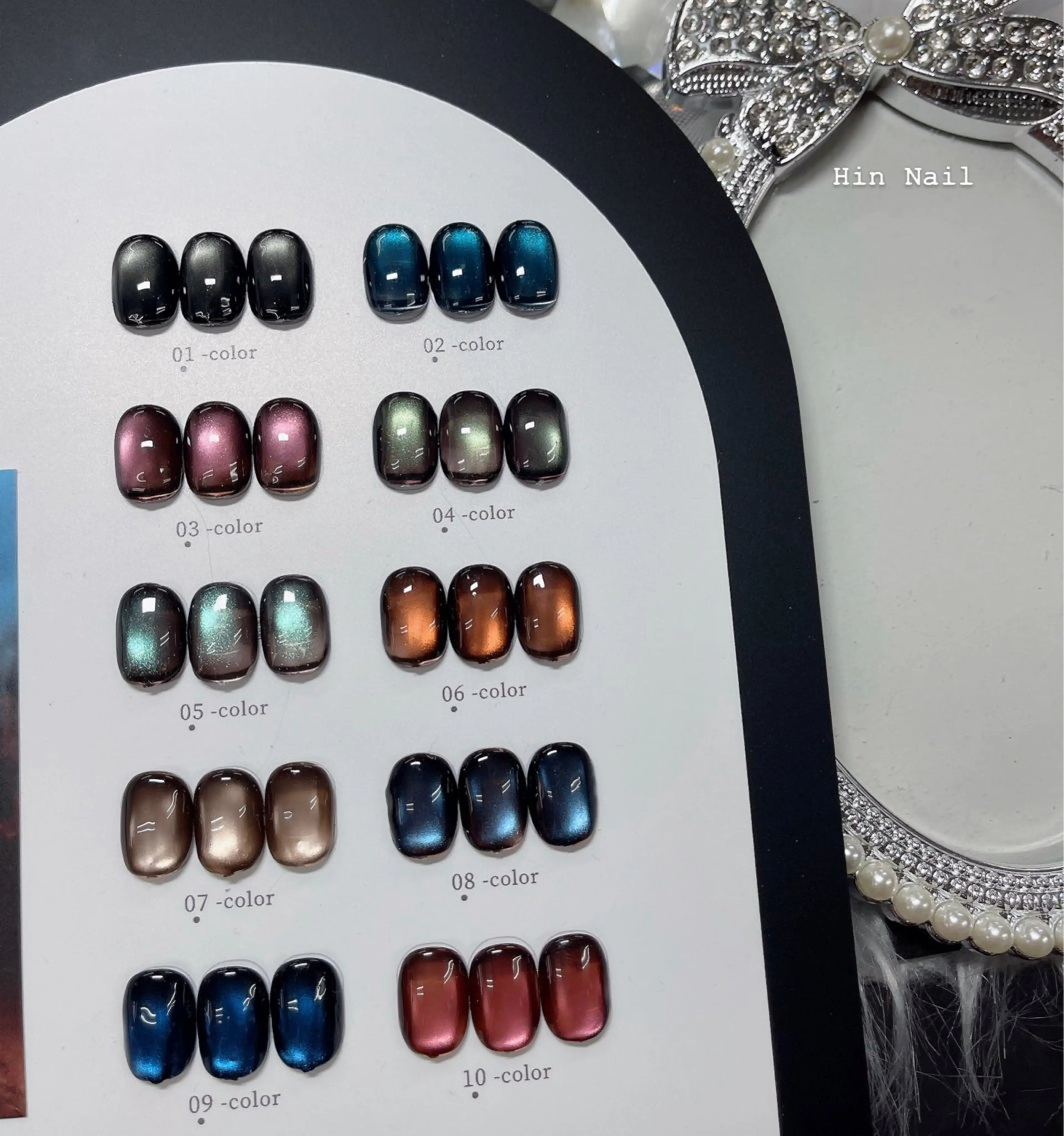 ネイル キラキラネイル マグネットネイル マグネットワンカラー ワンカラーネイル ハンドネイル HIN NAILのネイルデザイン