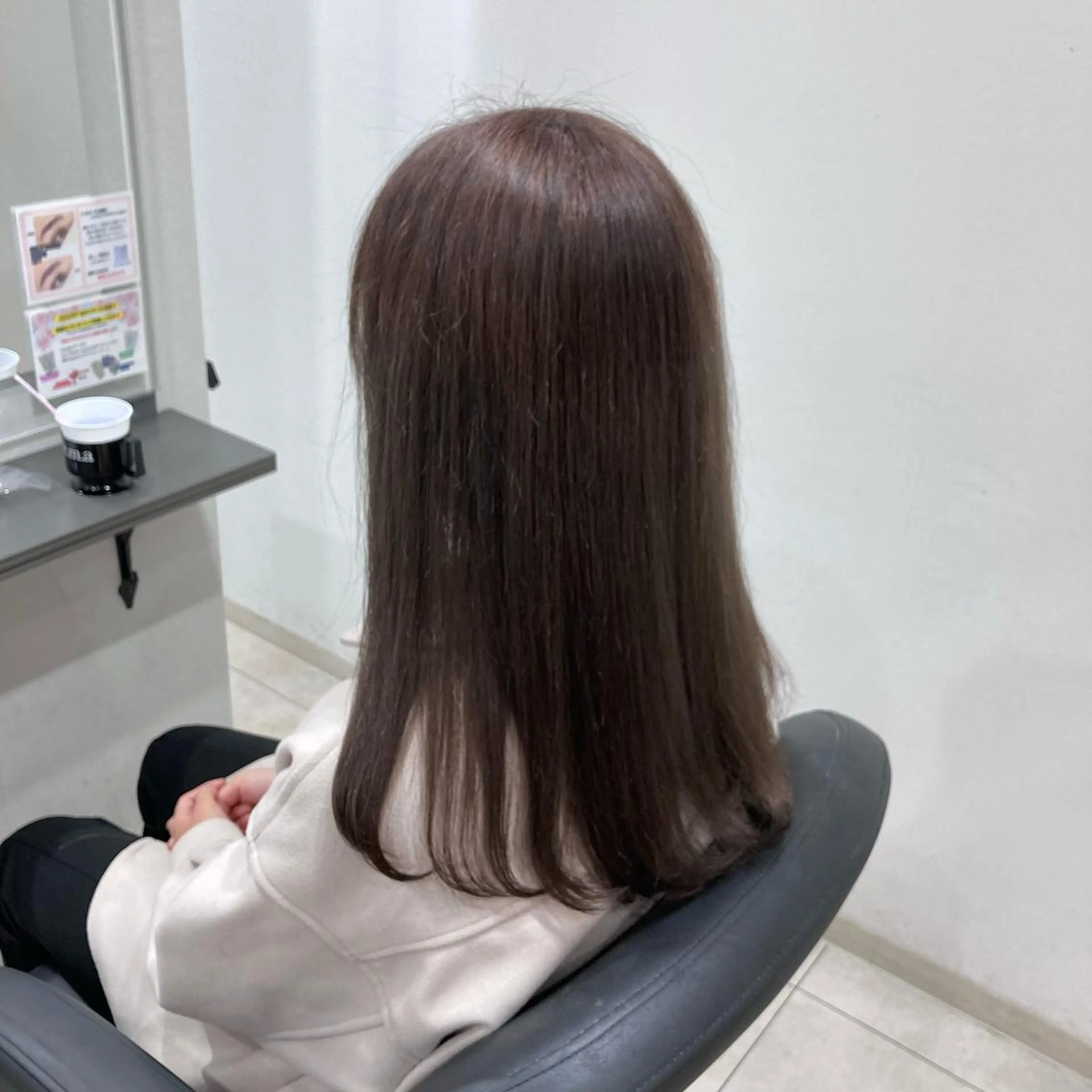 ロング カラー ブリーチ ラベンダーカラー ヘアカラー トリートメント ピンクカラー🎀 米津 美佑のヘアスタイル