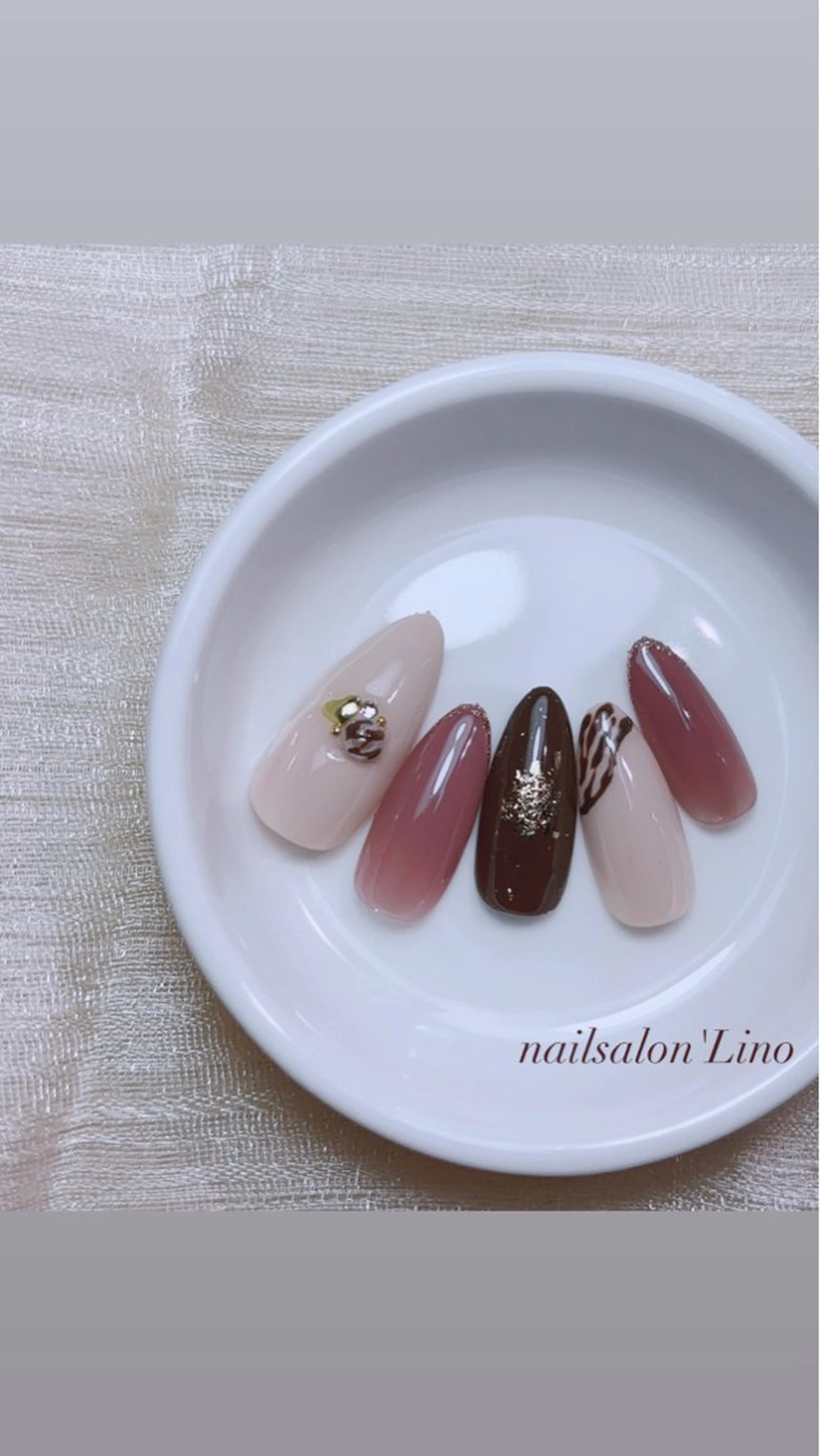 ネイル シンプルネイル バレンタイン Lino𓂃⟡.· Chizuruのネイルデザイン