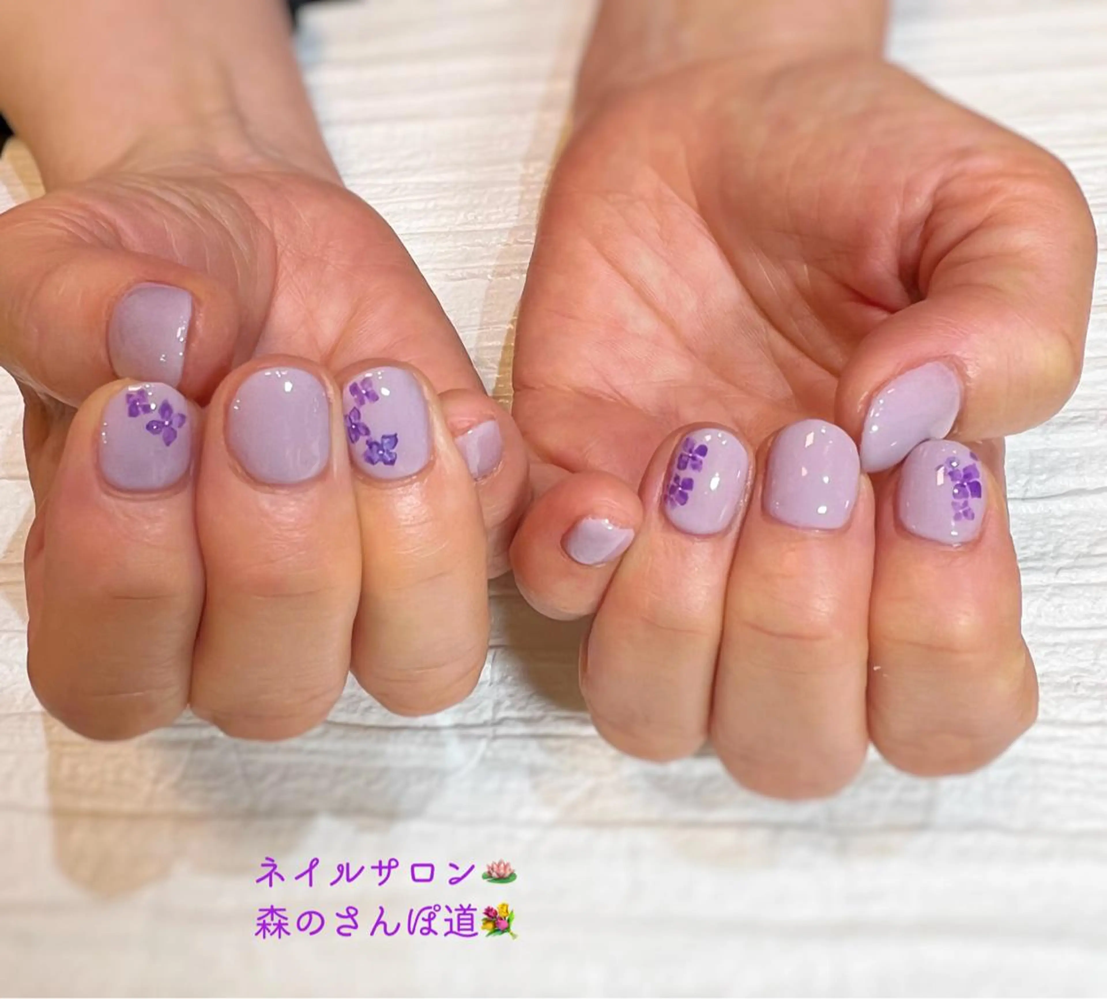 ネイル ハンドネイル ショートネイル 森のさんぽ道のネイルデザイン