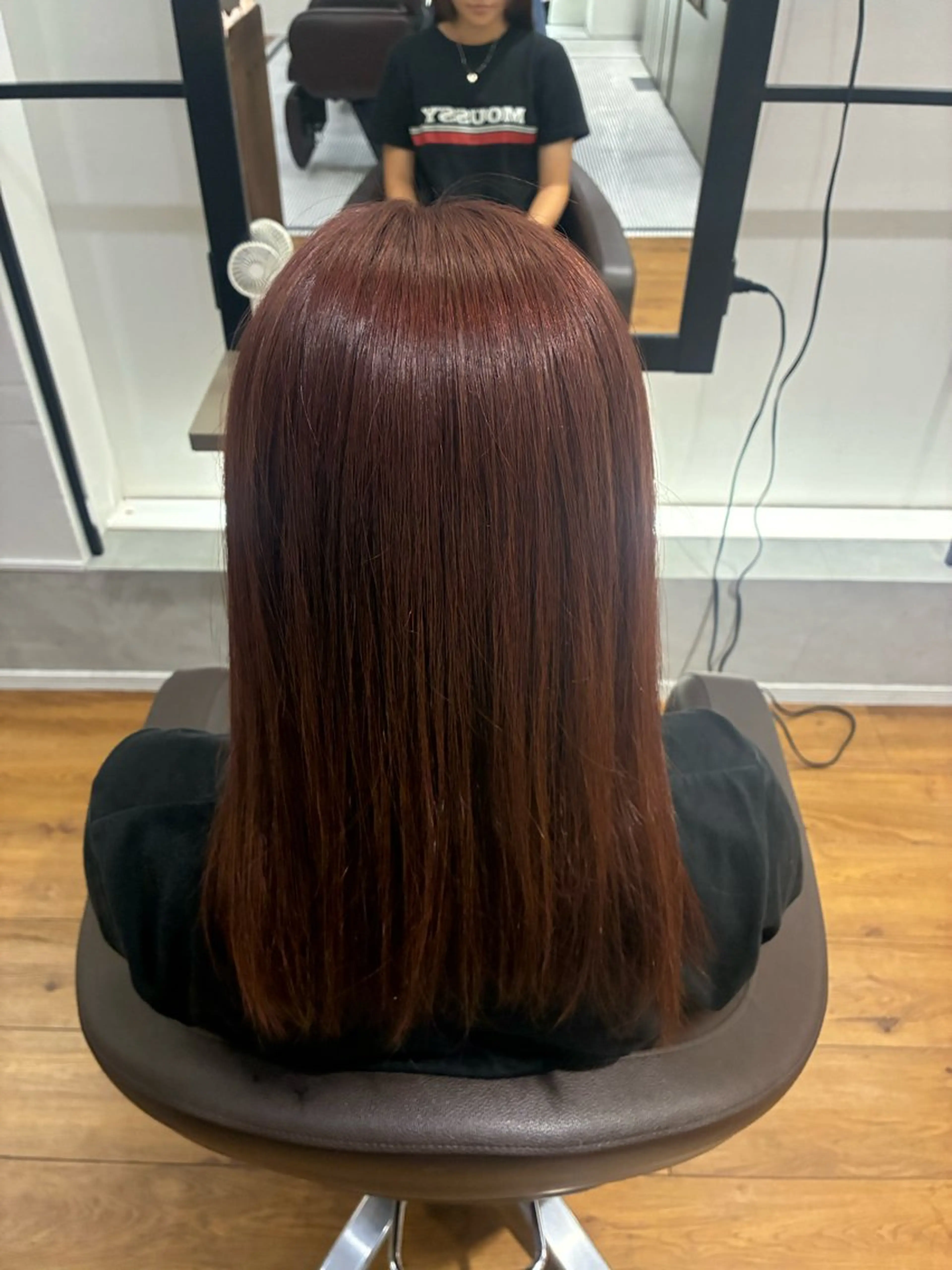 カラー ヘアカラー 石川 菜月のマツエク・マツパデザイン