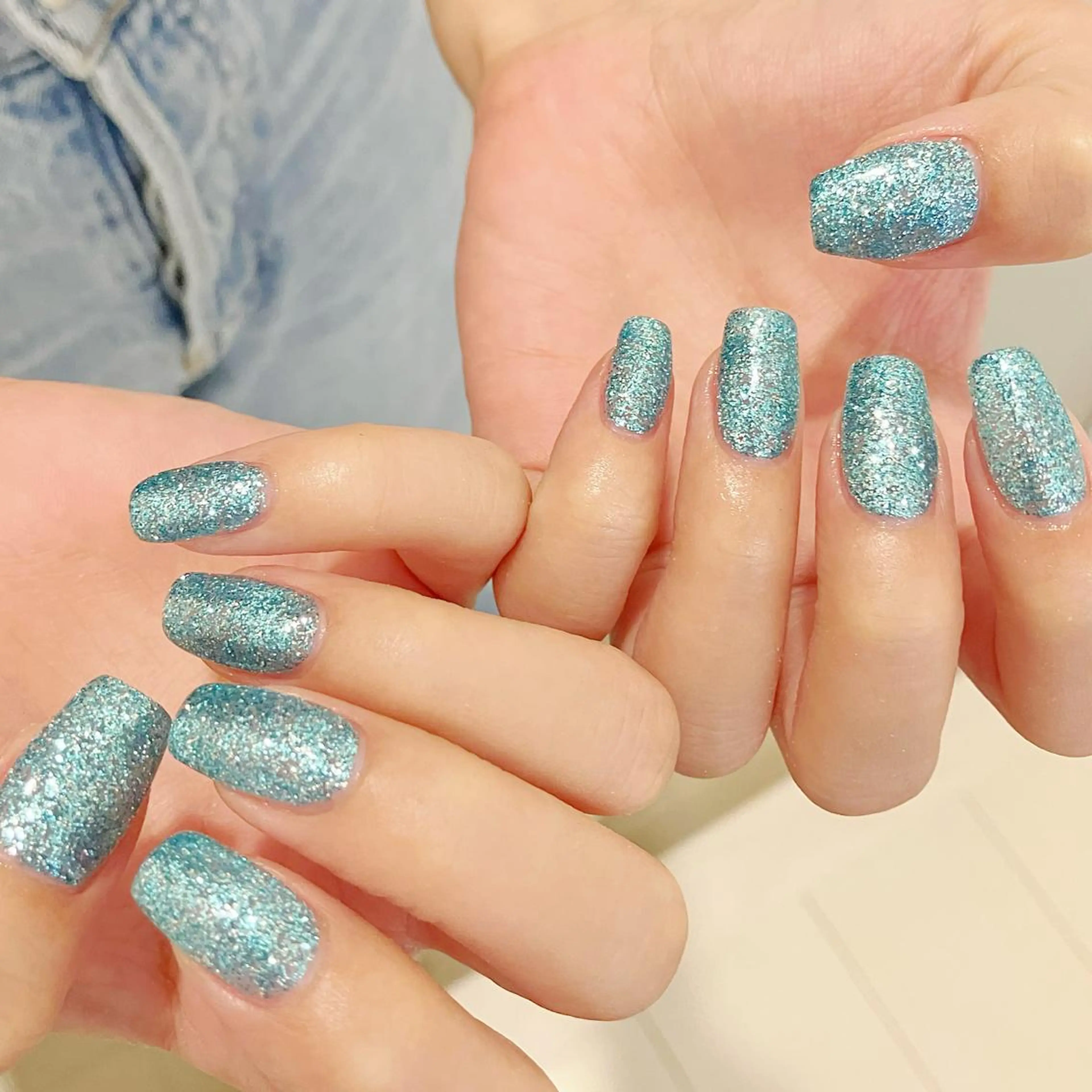 ネイル オーロラネイル フラッシュネイル ジェルネイル 氷ネイル・うるうるネイル キラキラネイル Amour baseのネイルデザイン