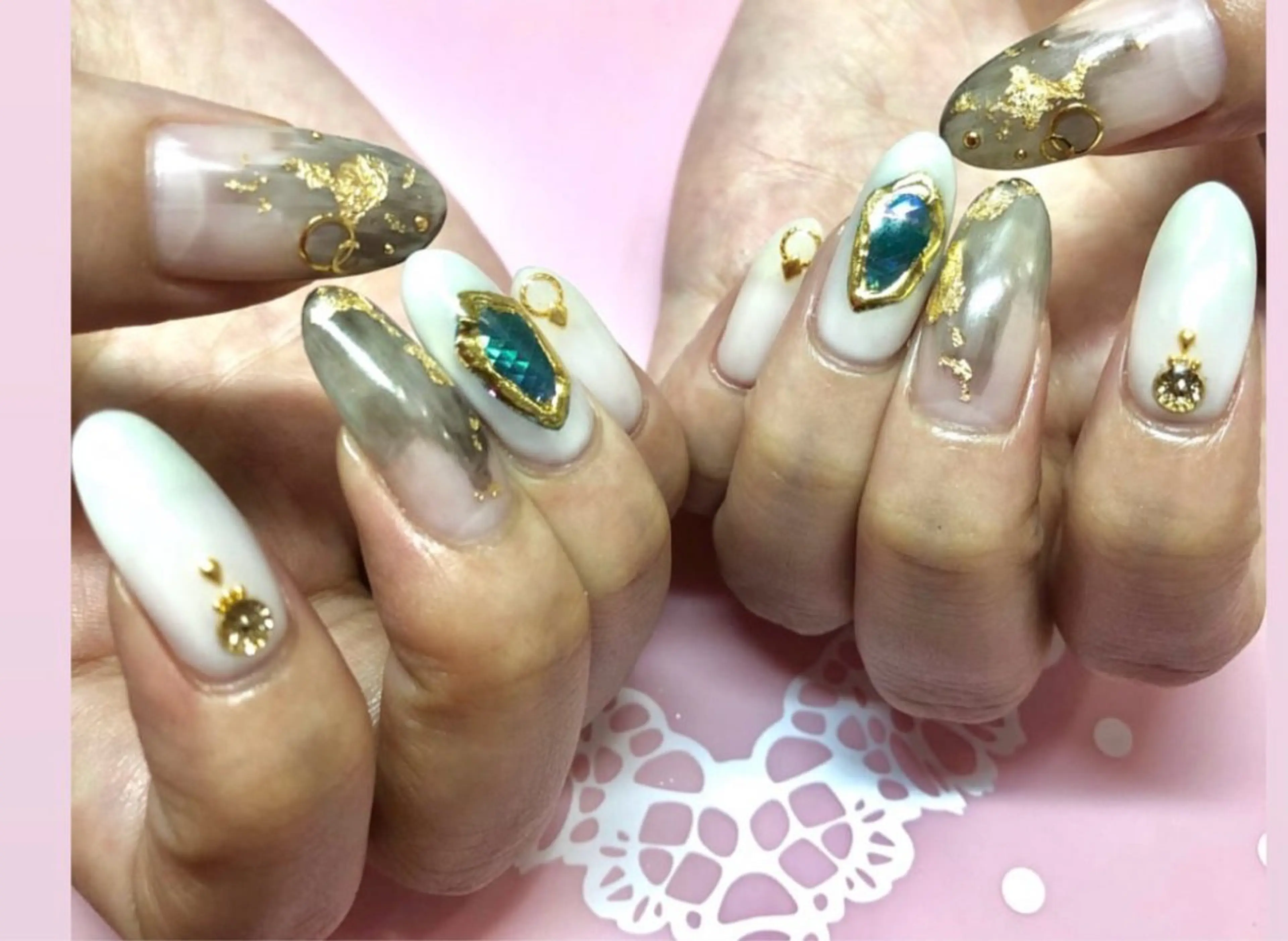 ネイル Zina豊洲店 Makiのネイルデザイン