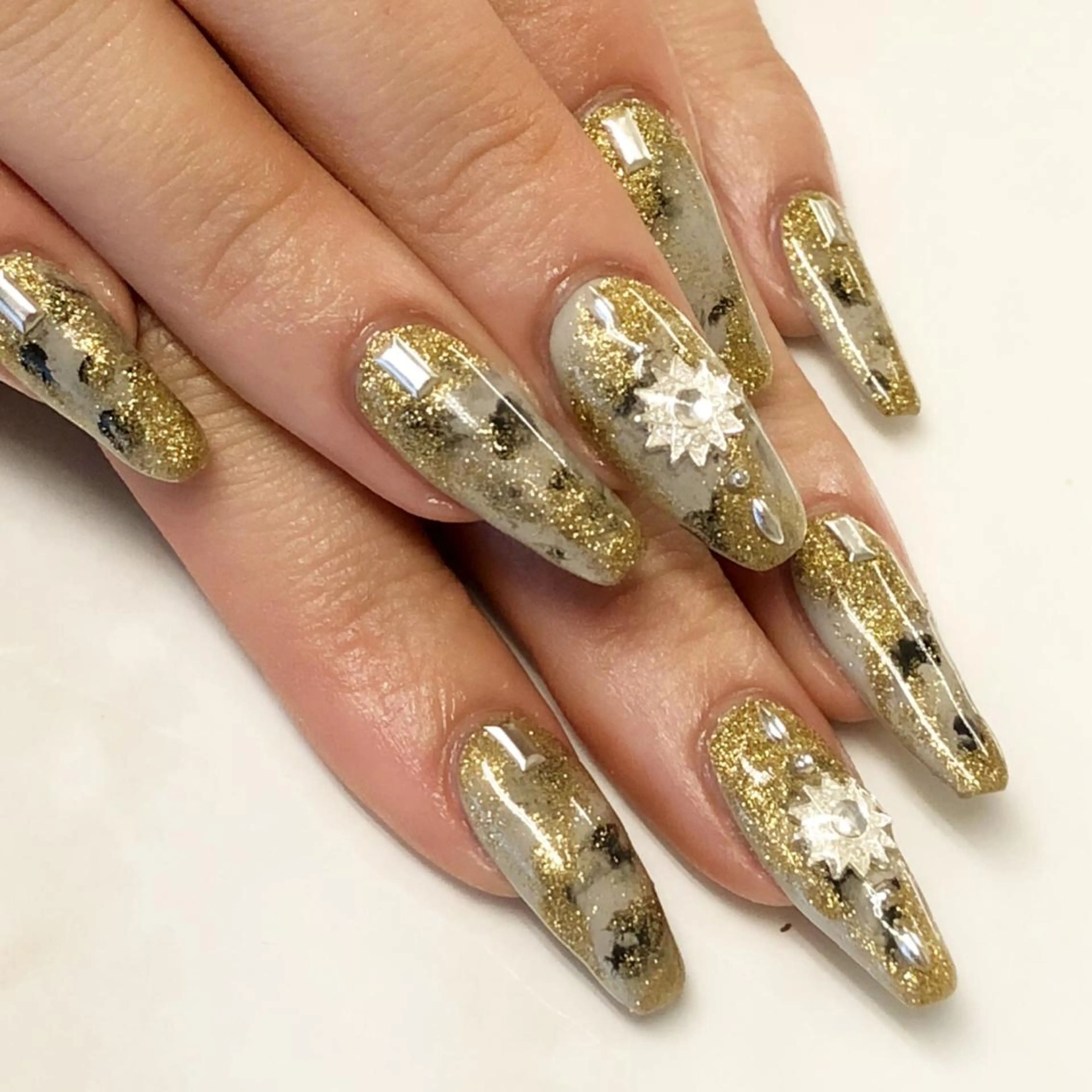 ネイル ニュアンスネイル KIREIE NAILSのネイルデザイン