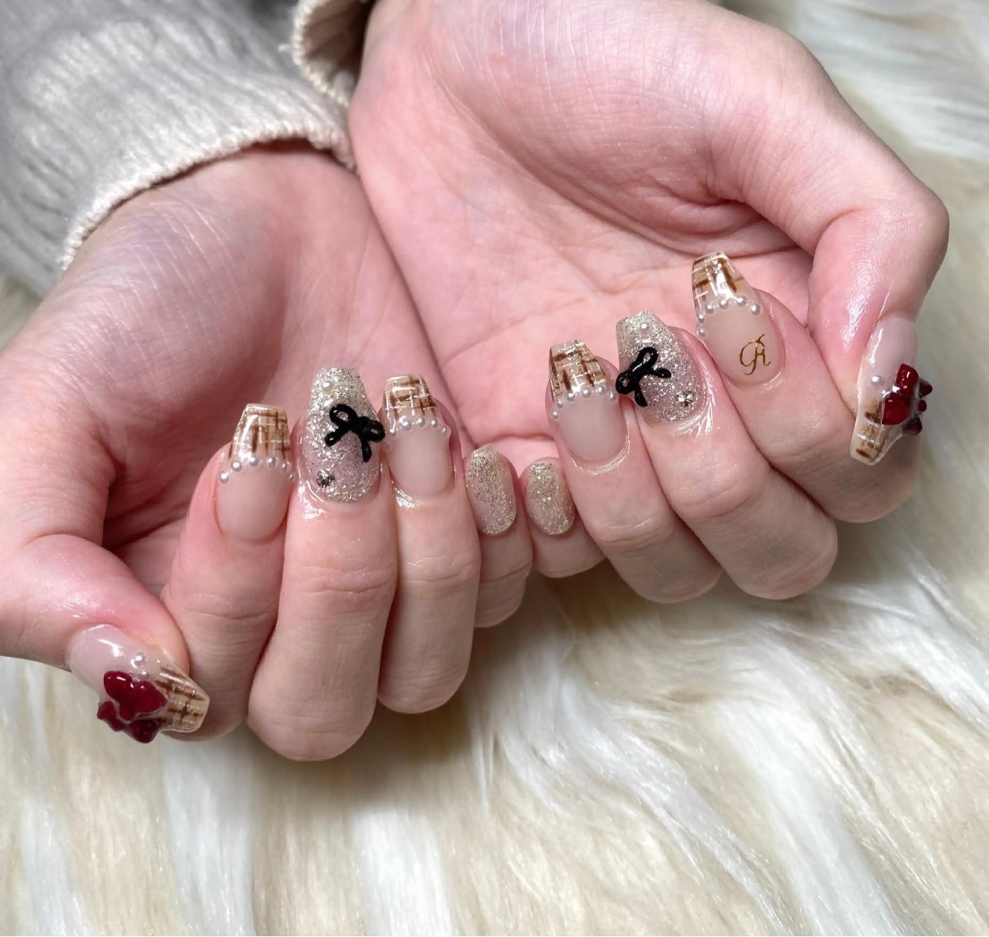 ネイル 長さ出し フレンチネイル ジェルネイル グラデーション 韓国ネイル ハンドネイル Nail&eye Belire 新宿のネイルデザイン