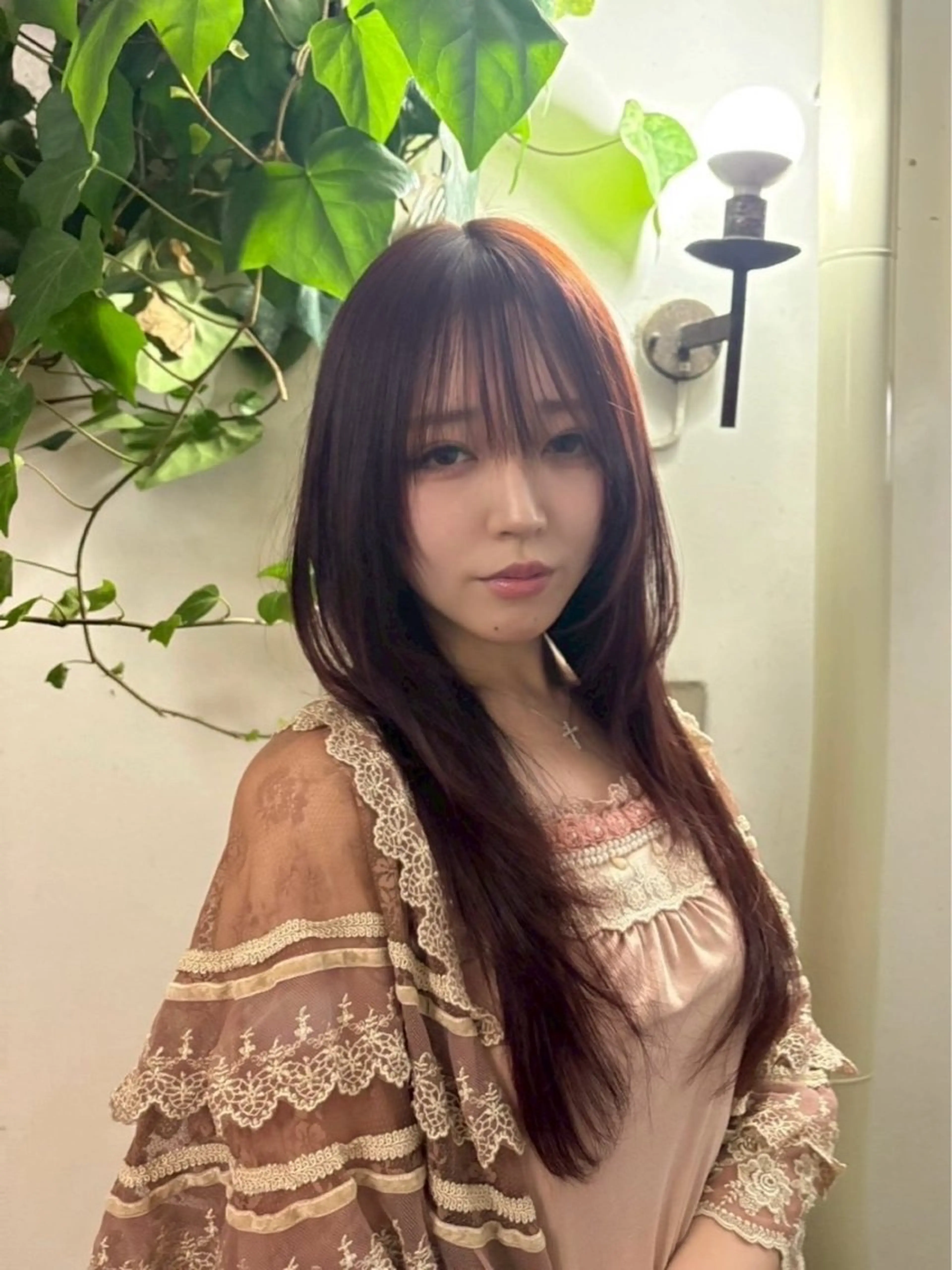 ロング 艶ワンカラー / シンのヘアスタイル