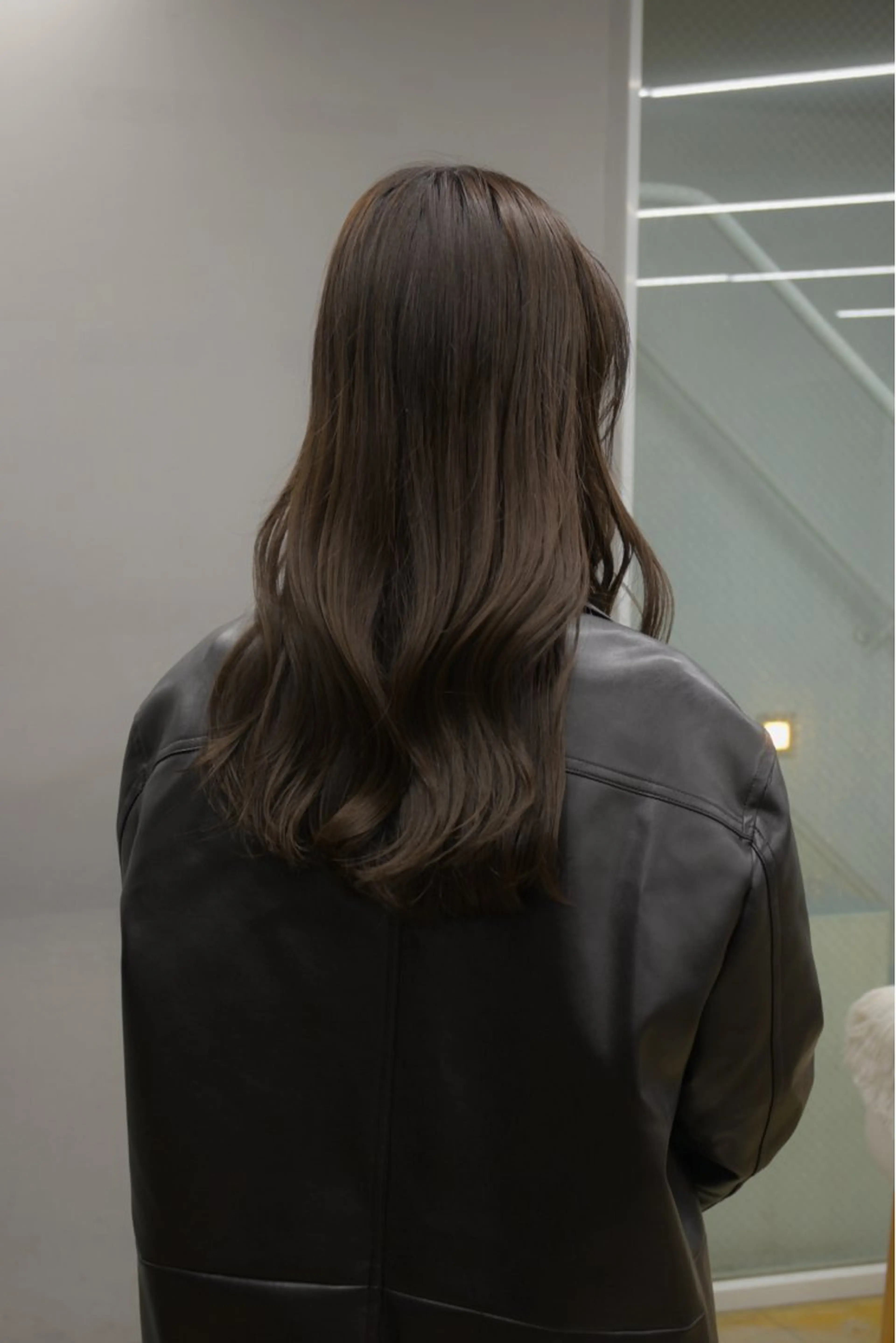 ロング カラー 日南乃/柔らか ブラウンカラーのヘアスタイル