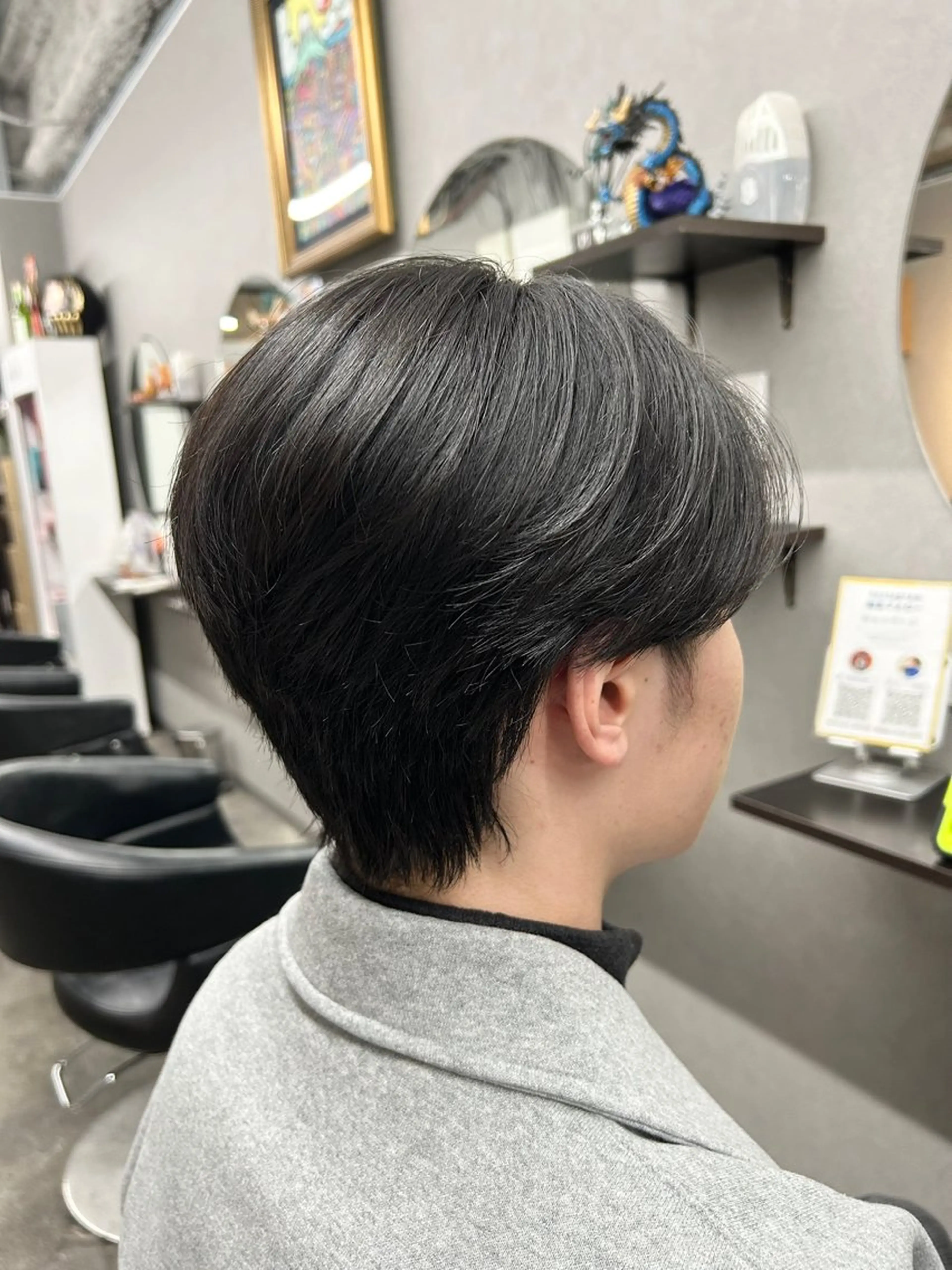 ミディアム メンズ カット ゲーマー美容師 KENTOのヘアスタイル