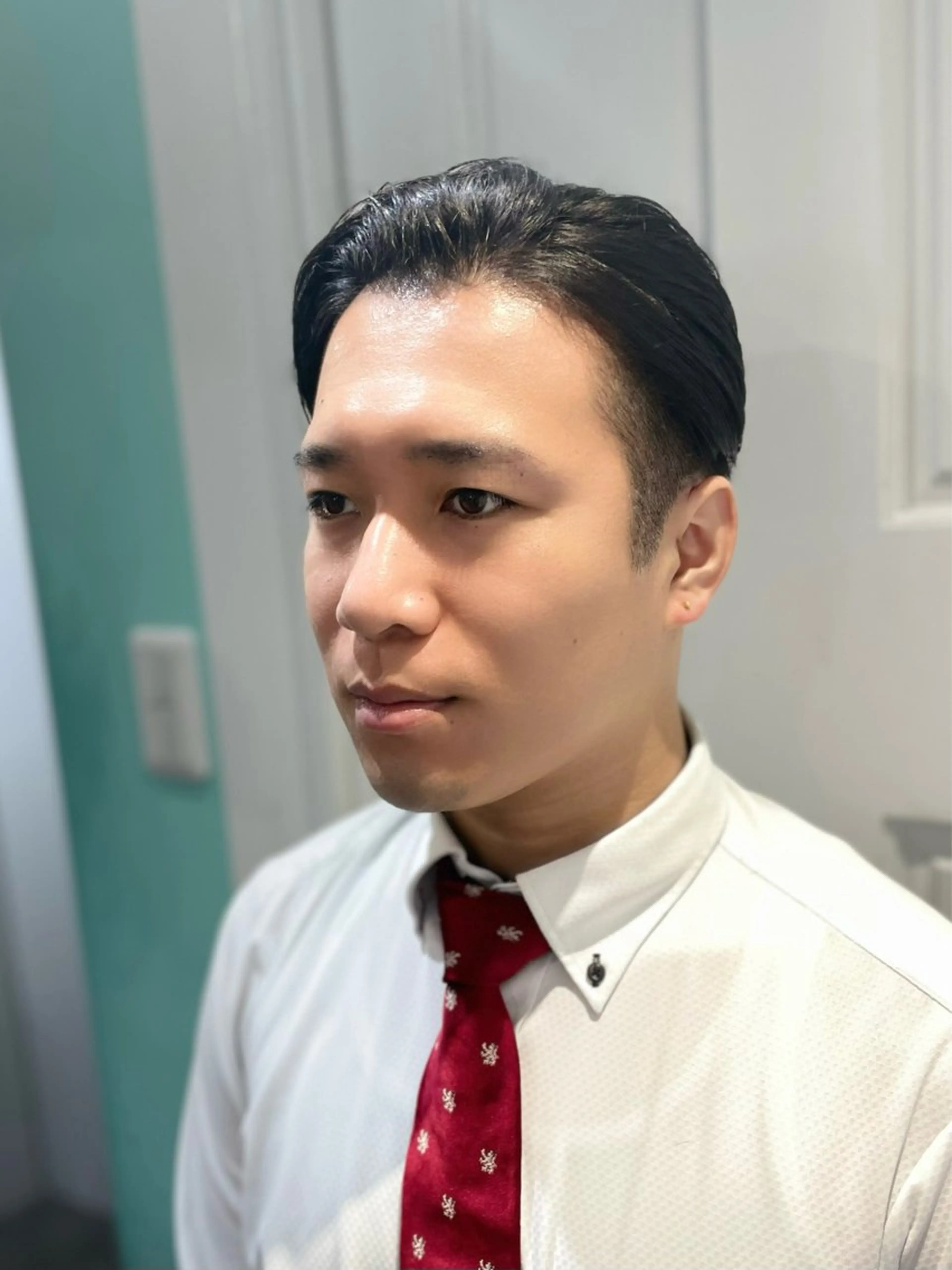 ショート メンズ 原 千景のヘアスタイル