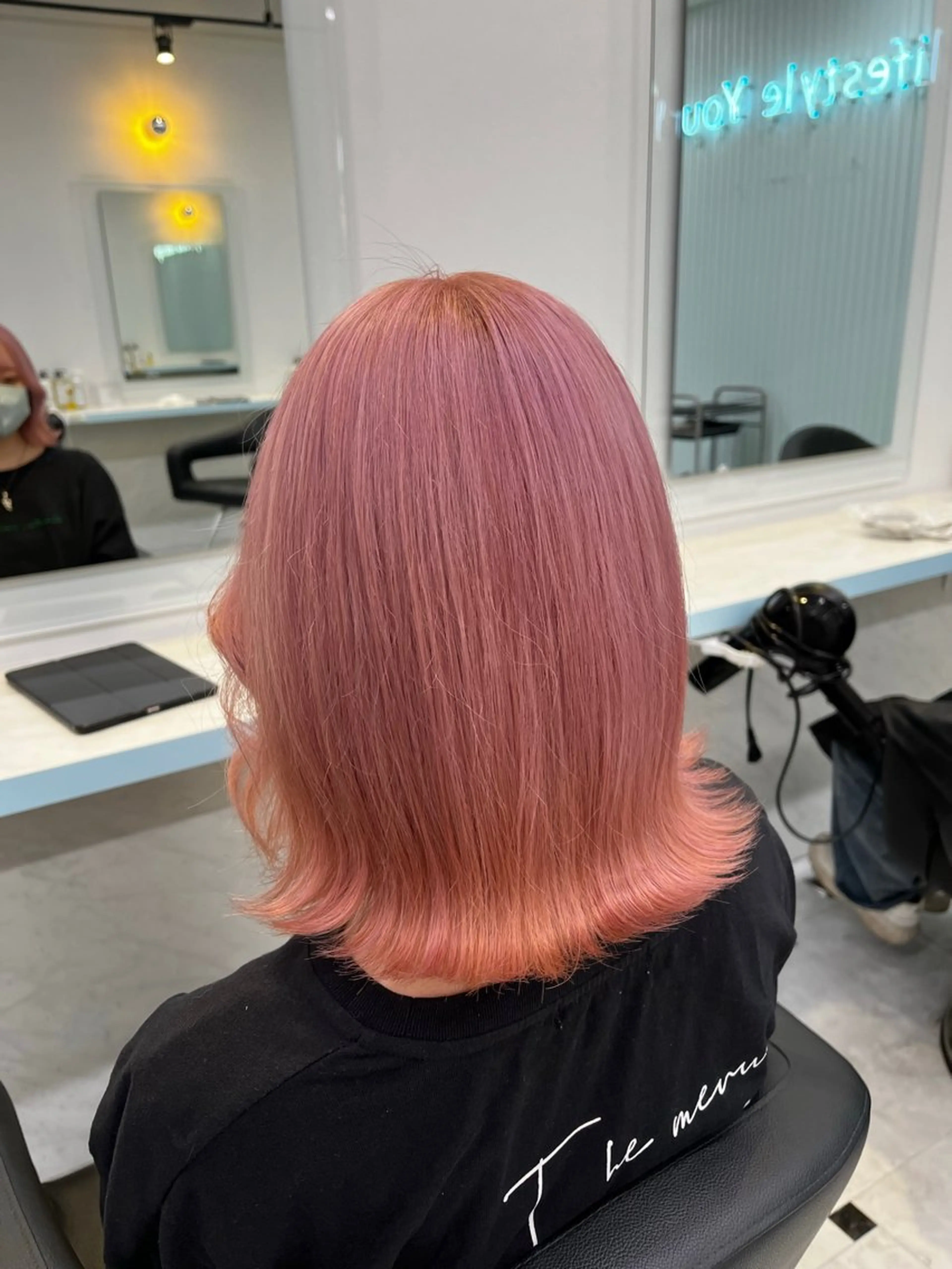 ミディアム カラー ヘアカラー トリートメント ブリーチカラー 🩵MIZUKIのヘアスタイル