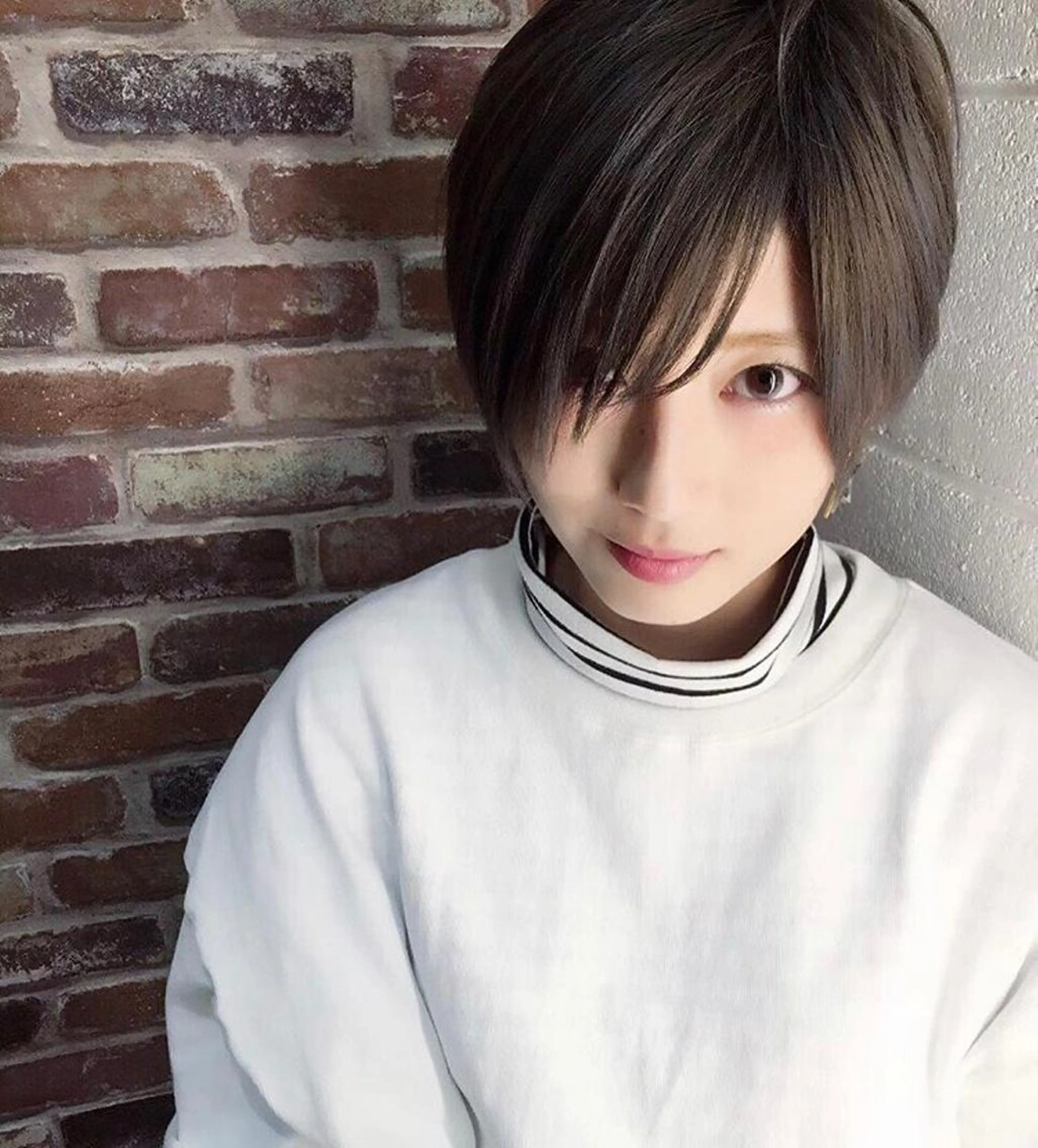 ショート カラー アッシュ ダークアッシュ ショートヘア chic.🍋 Kirariのヘアスタイル