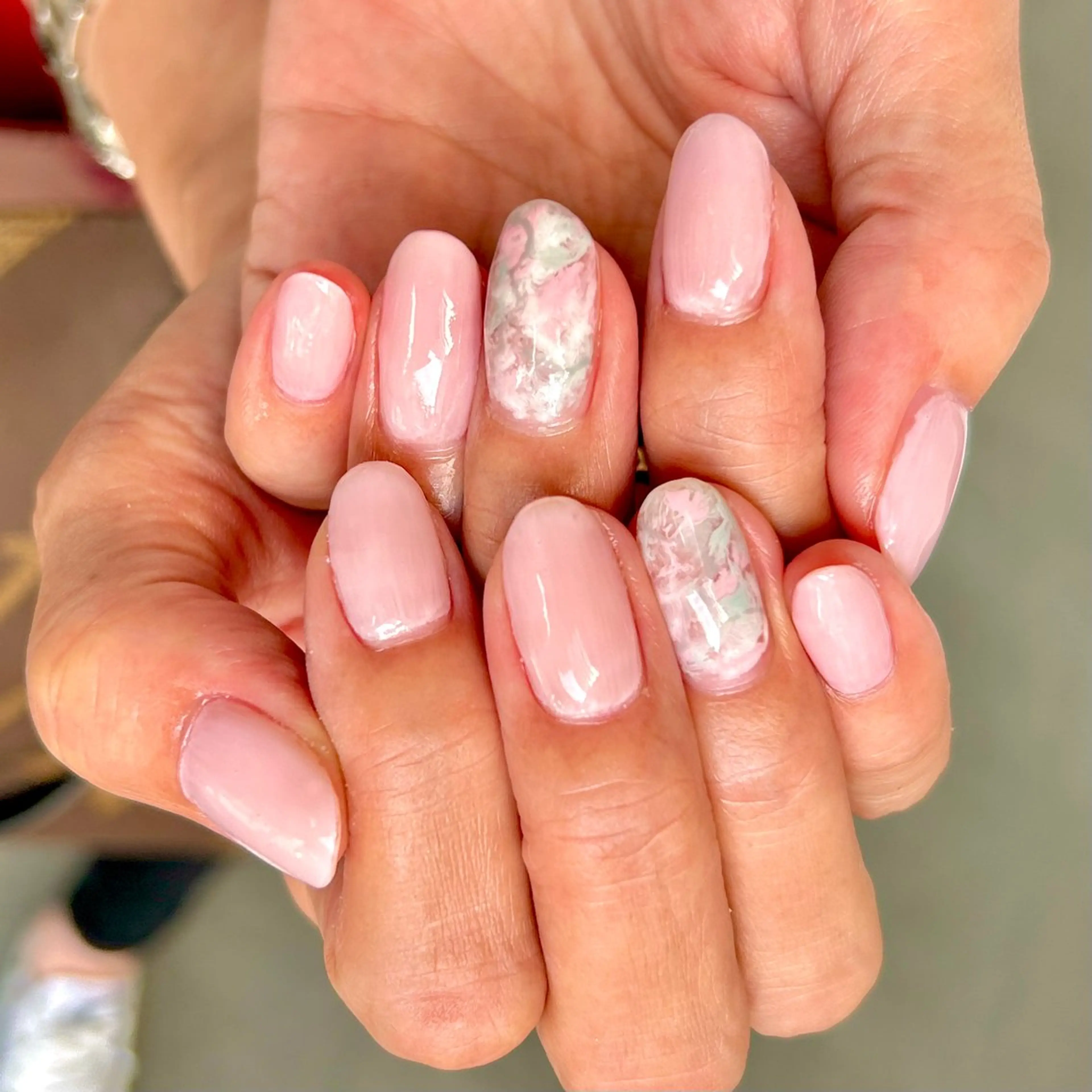 ネイル アートネイル ニュアンスネイル ワンカラーネイル ピンク 𐂃 colorer𐂃のネイルデザイン