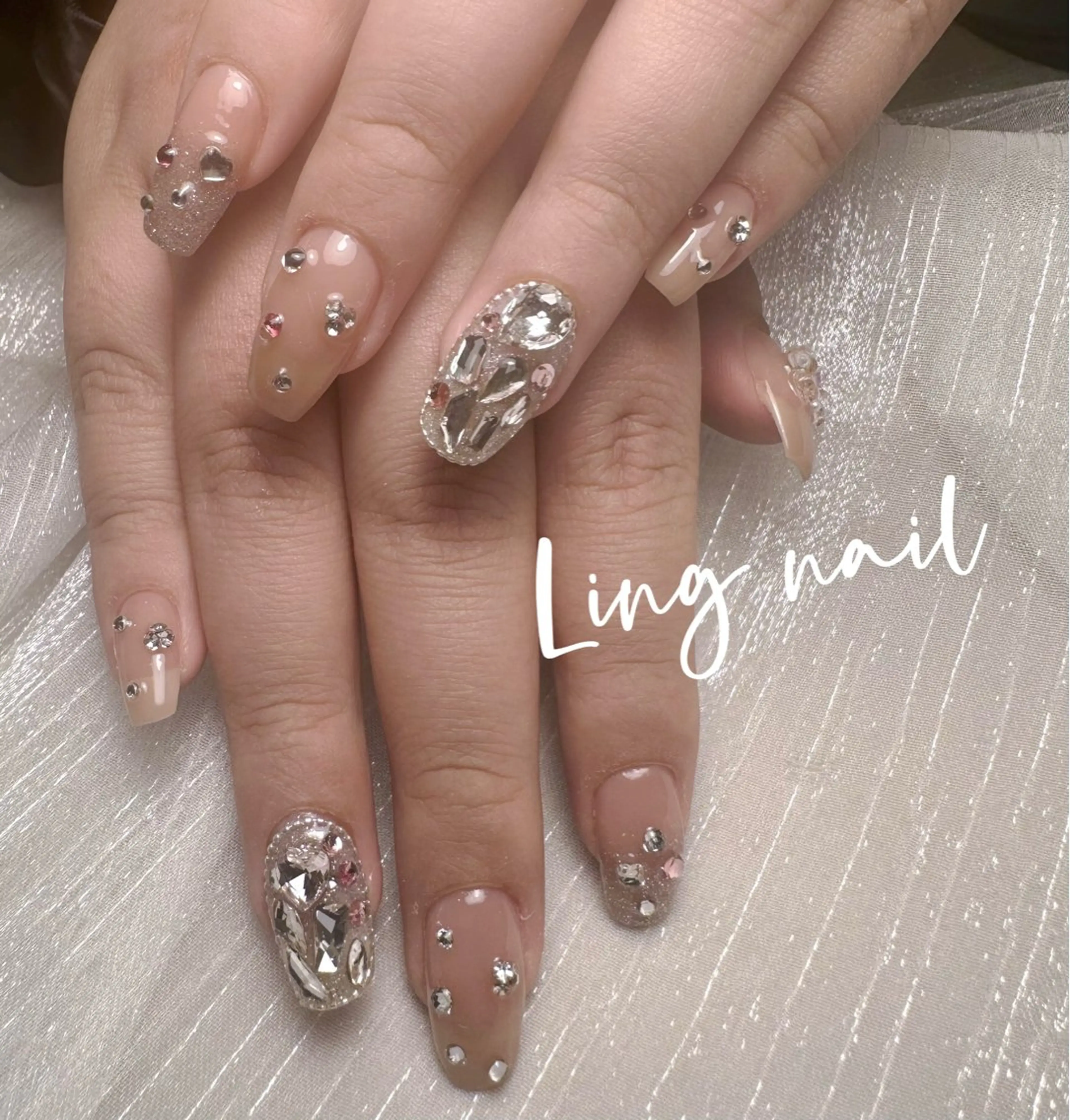 ネイル ハンドネイル Ling. Meiのネイルデザイン