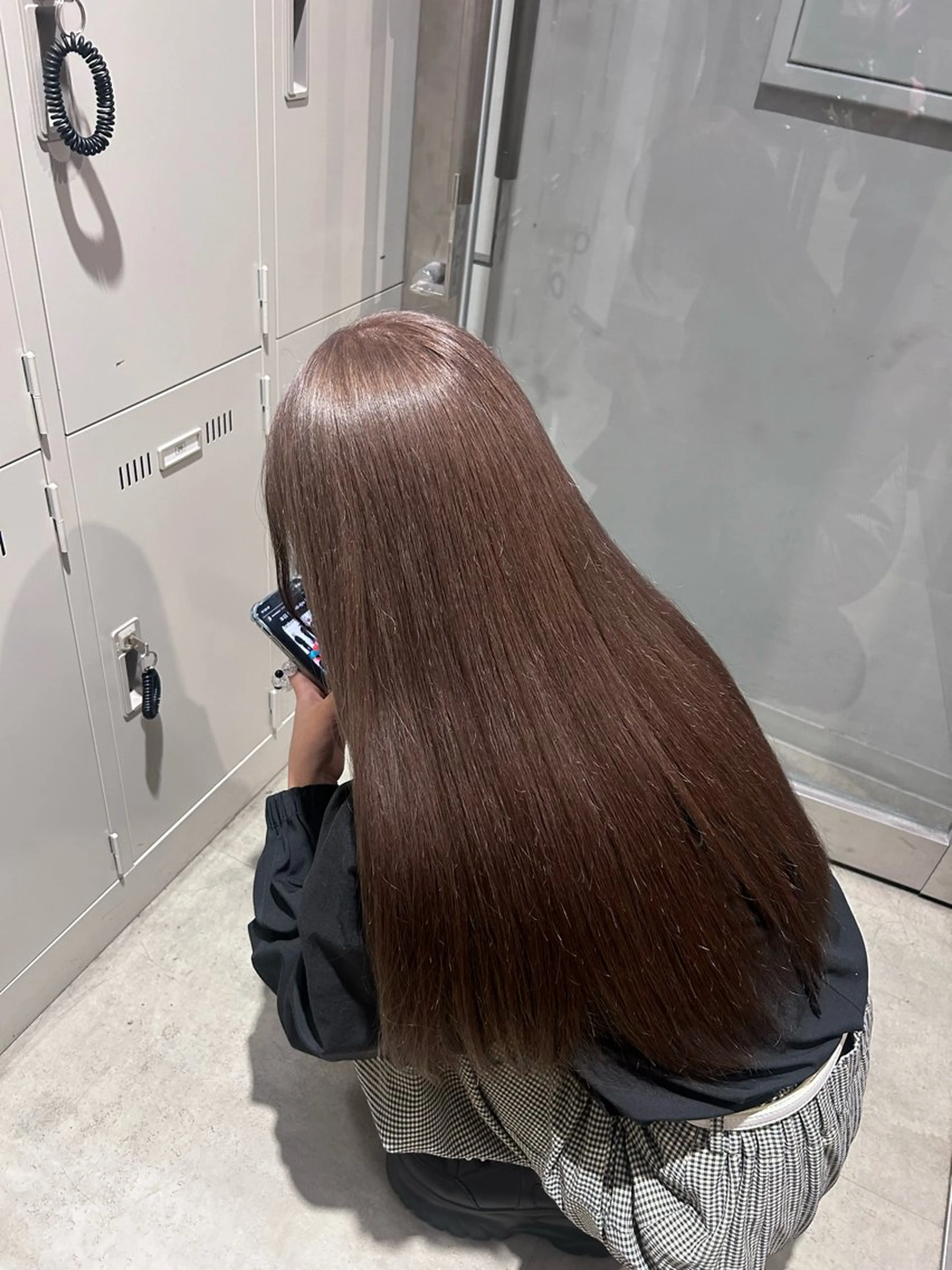 カラー ヘアカラー トリートメント 透明感ベージュ🤎 ナチュラルレイヤーのヘアスタイル