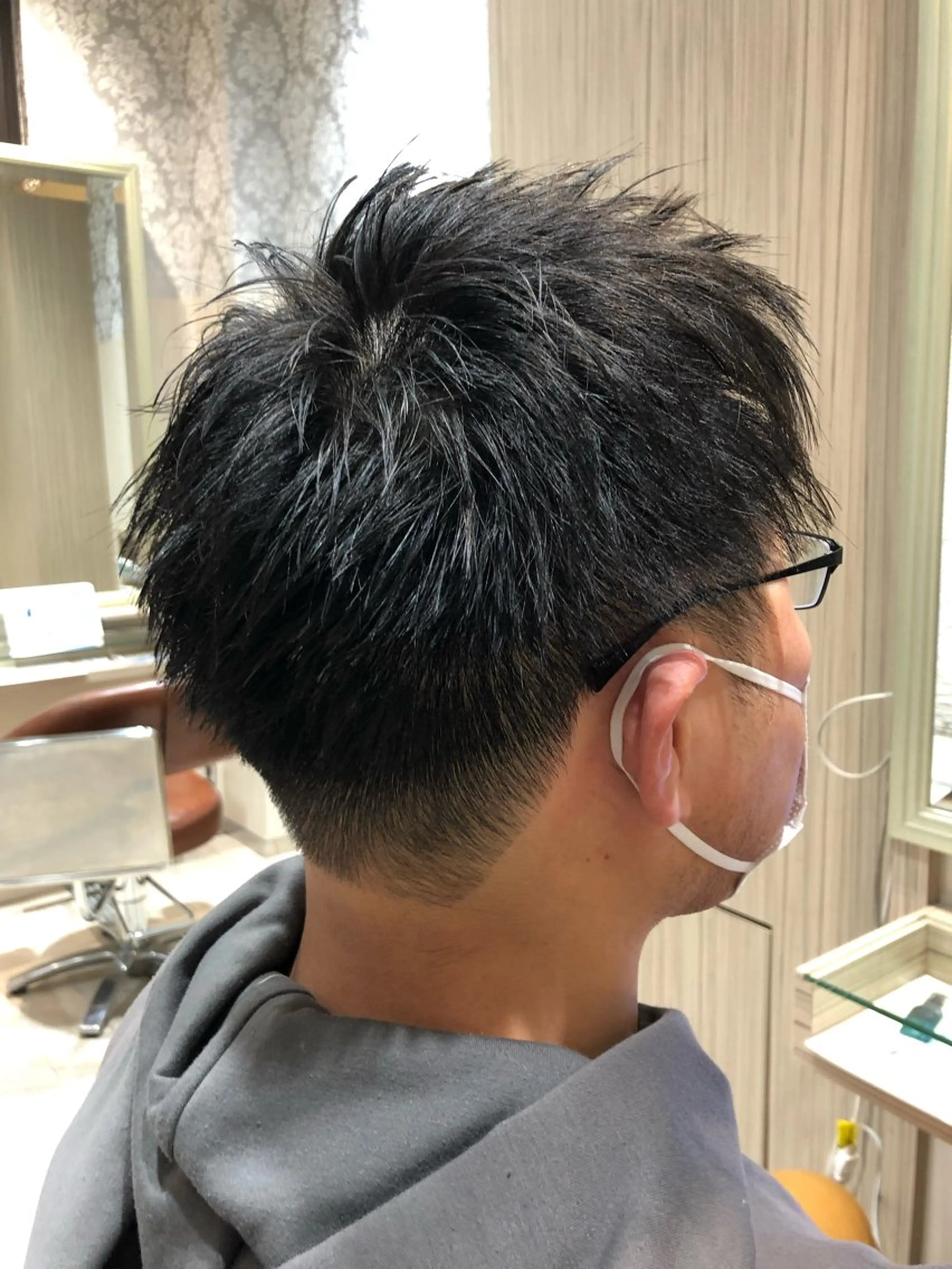 ショート メンズ 一戸 拓斗のヘアスタイル