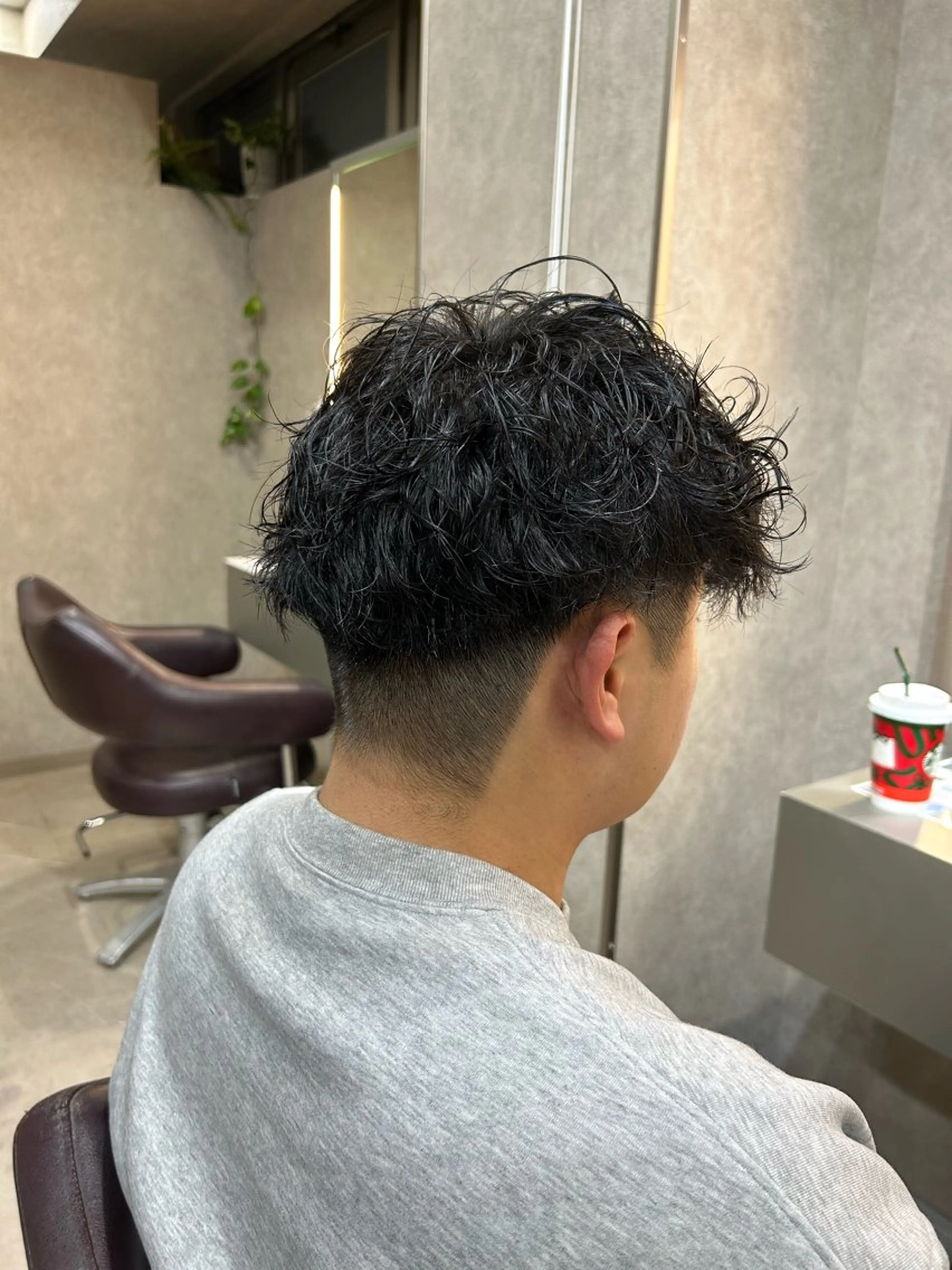 パーマ メンズ flag hair レイナのヘアスタイル