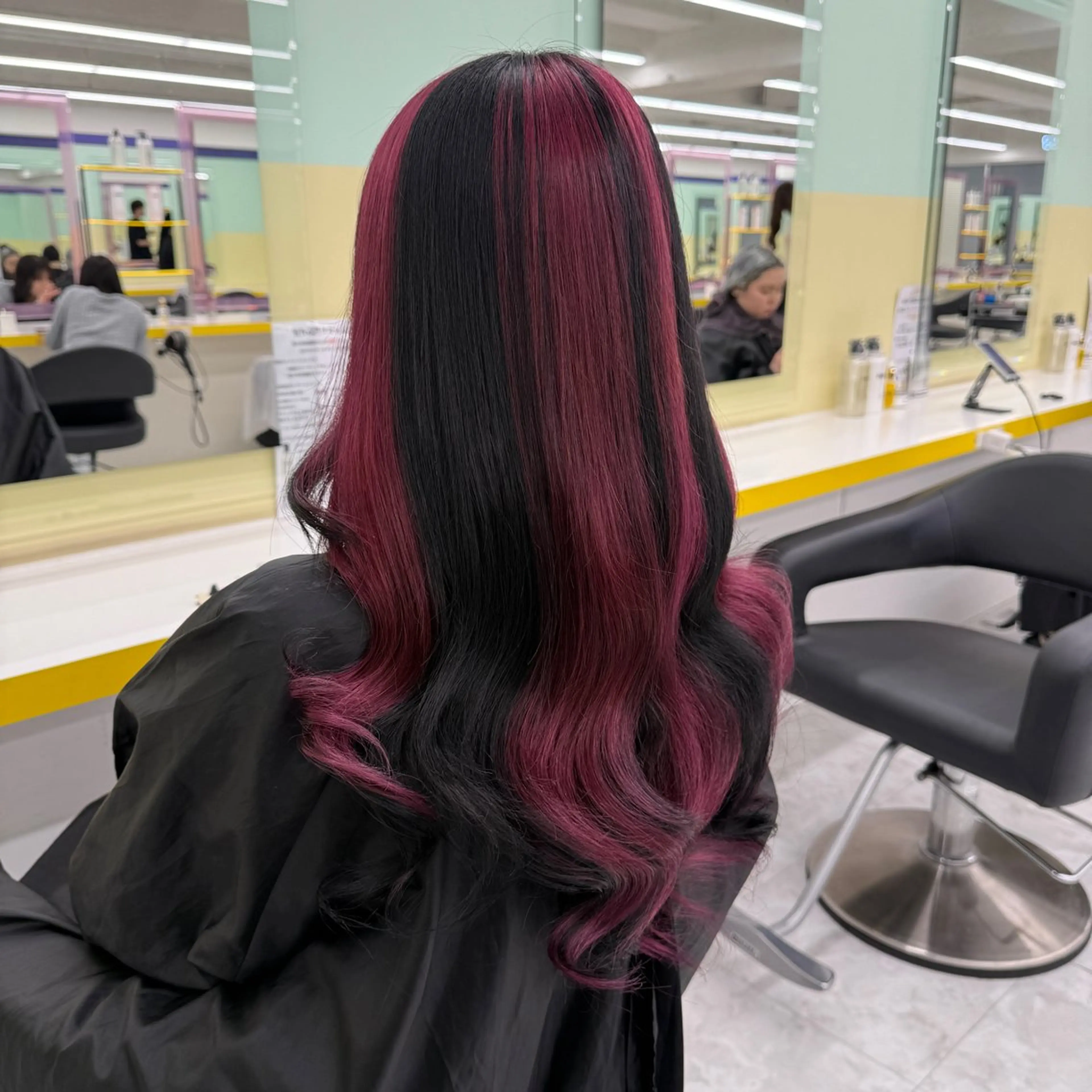 ロング カラー ヘアアレンジ デザインカラー 🎀Girly艶髪カ ラー🎀Harukaのヘアスタイル
