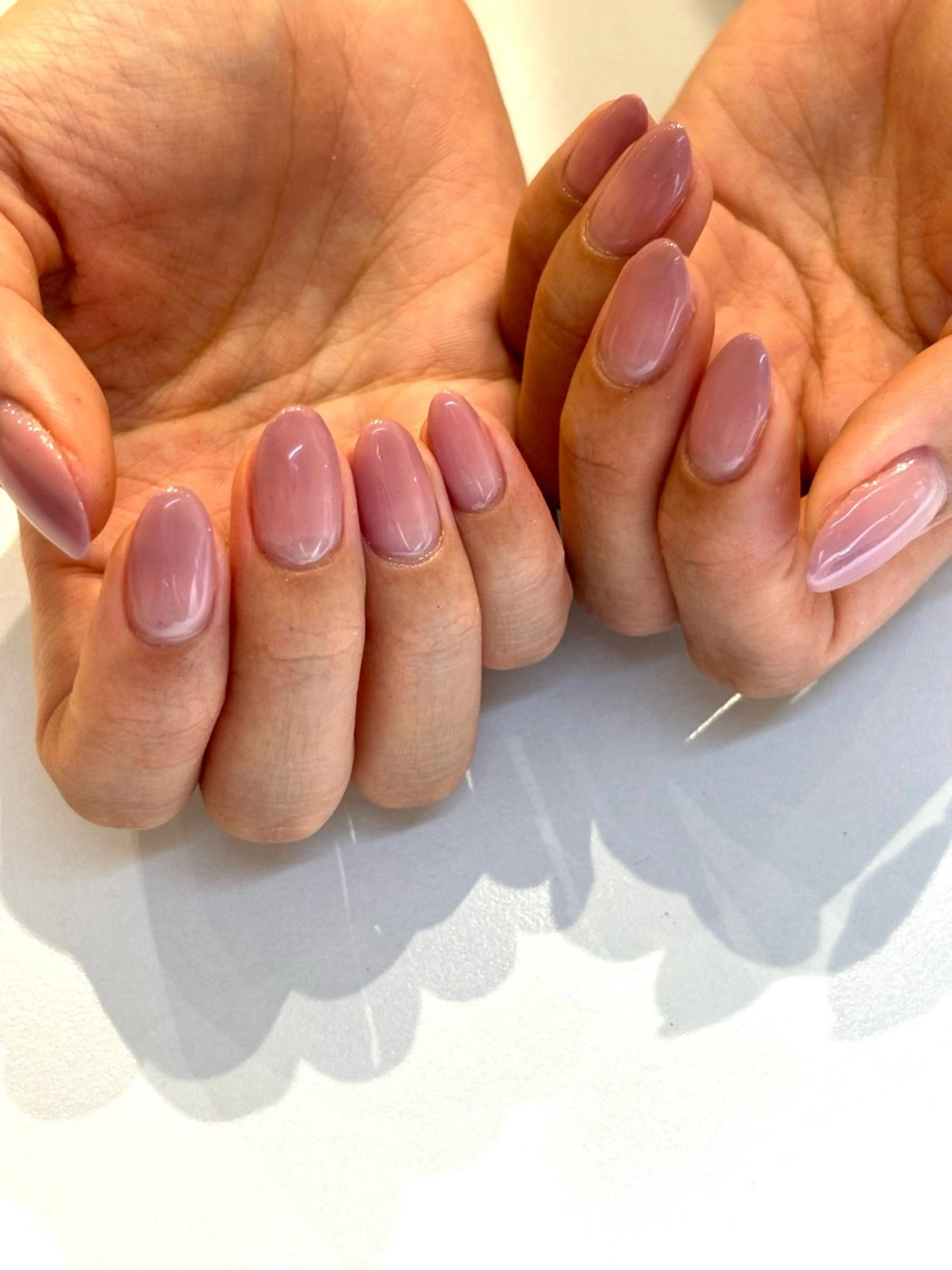 ネイル グラデーション ラメ(グリッター) ラメグラデーション オフィスネイル ハンドネイル Ann nailのネイルデザイン